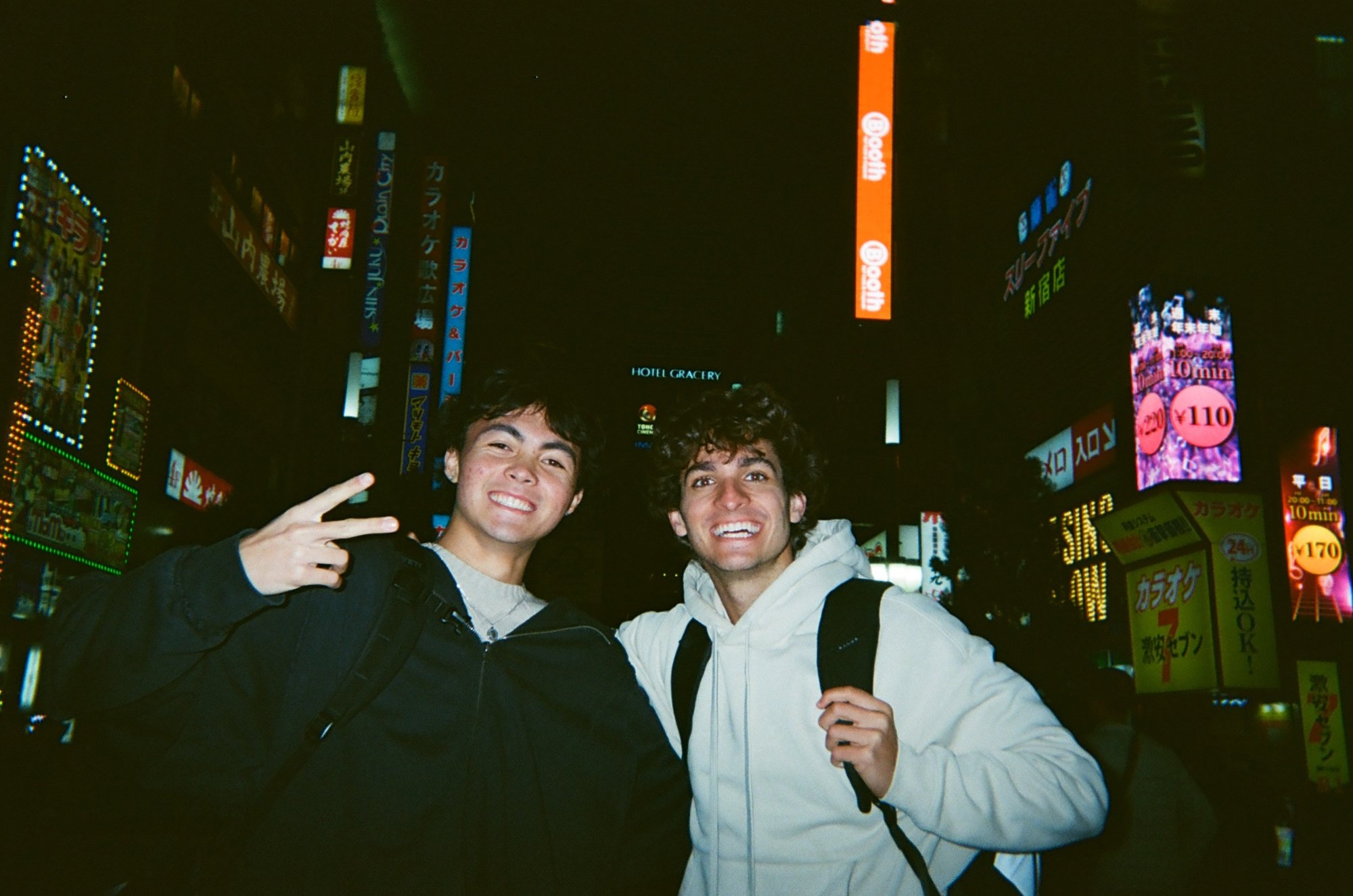 First Ever "Stars Forever" Creator, Owen Tucker, in Shinjuku Tokyo