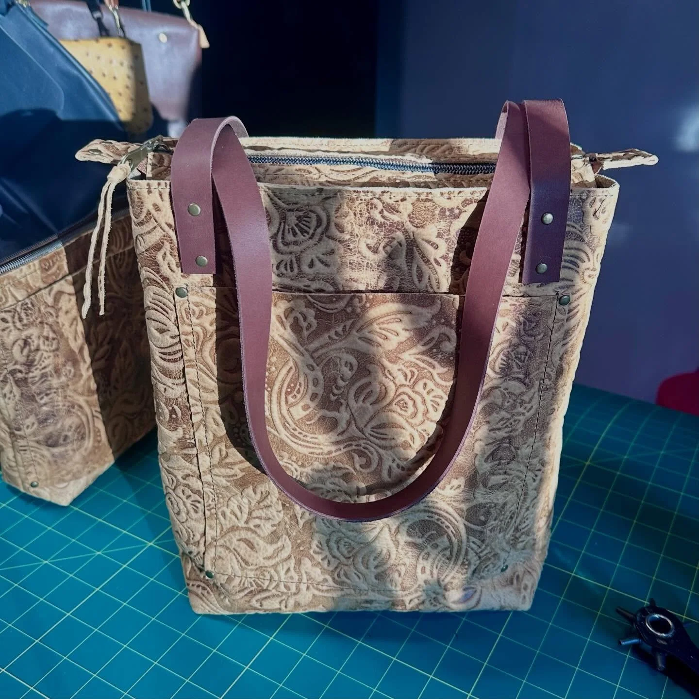 I know this post isn&rsquo;t polished, but I wanted to share what I&rsquo;m working with this morning. ❤️☀️ The morning sun shining through my window and the shadow of my cactus just looked so darn cool. But while I&rsquo;m at it&hellip; I finished t