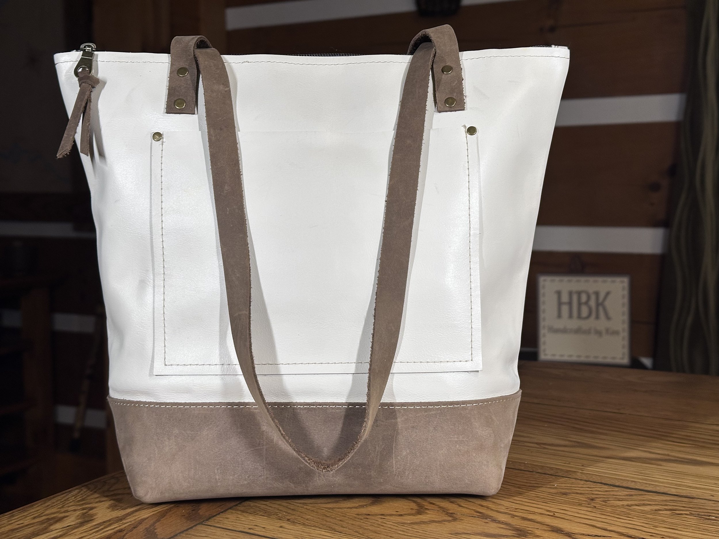 Small Zippered 2-Tone Tote - White