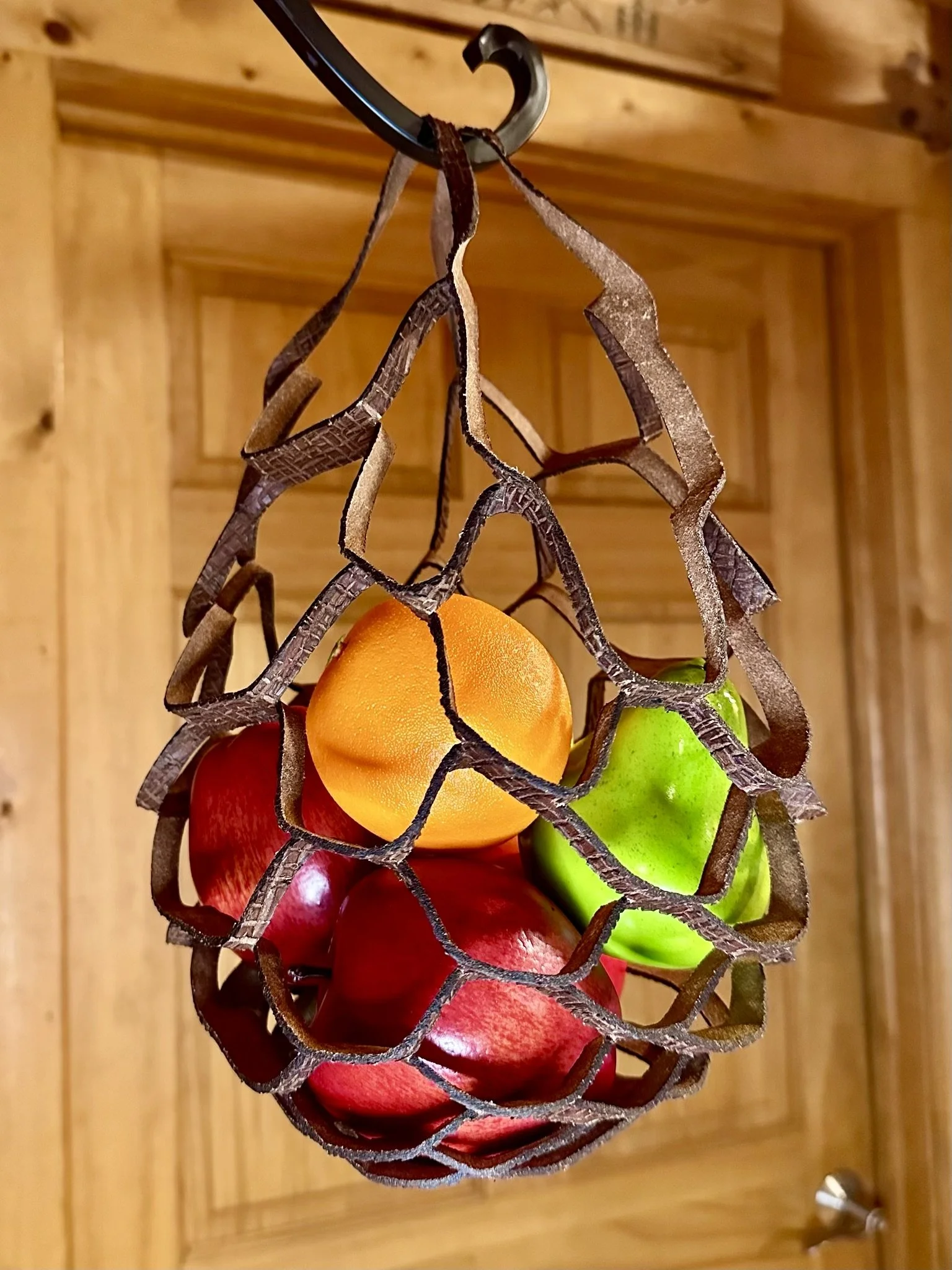 Medium Leather Net Bag