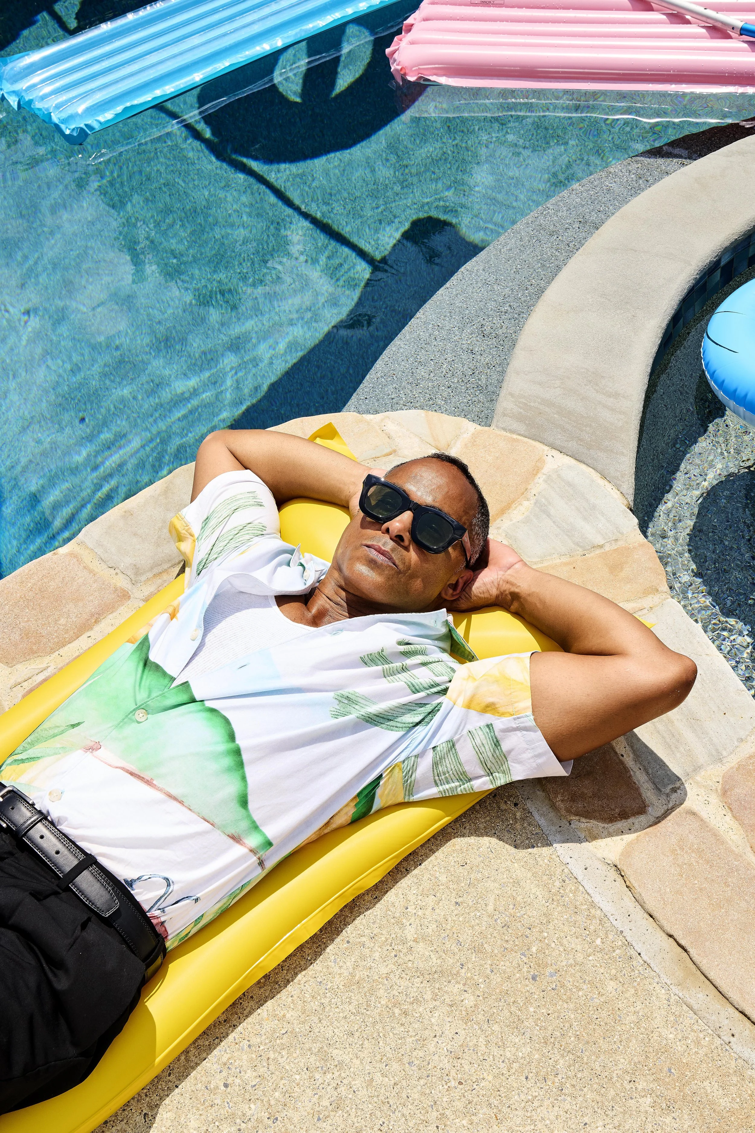 Editorial Fashion by the Pool_Reggie2190.jpg