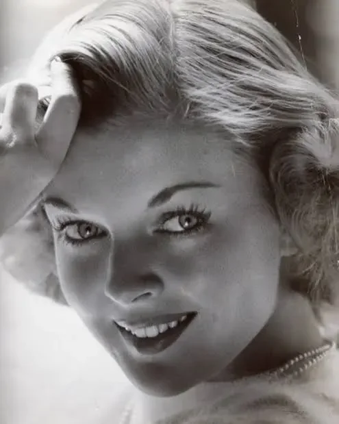 JEANNE BIEGGER (WIFE OF DEAN MARTIN)