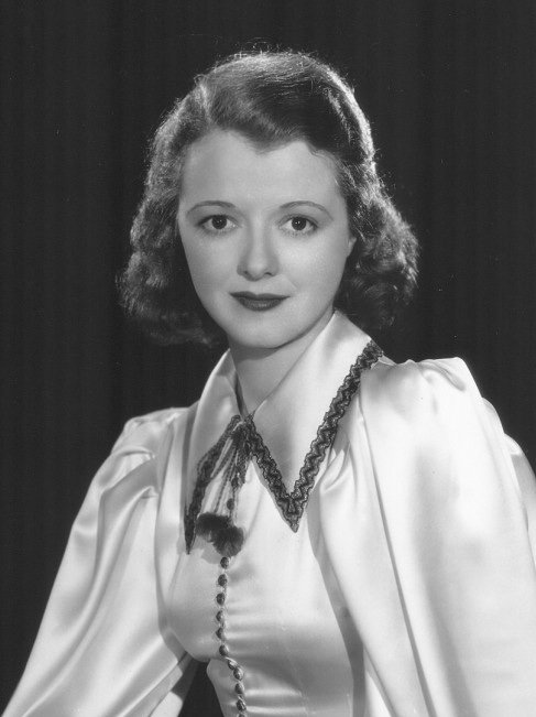 JANET GAYNOR