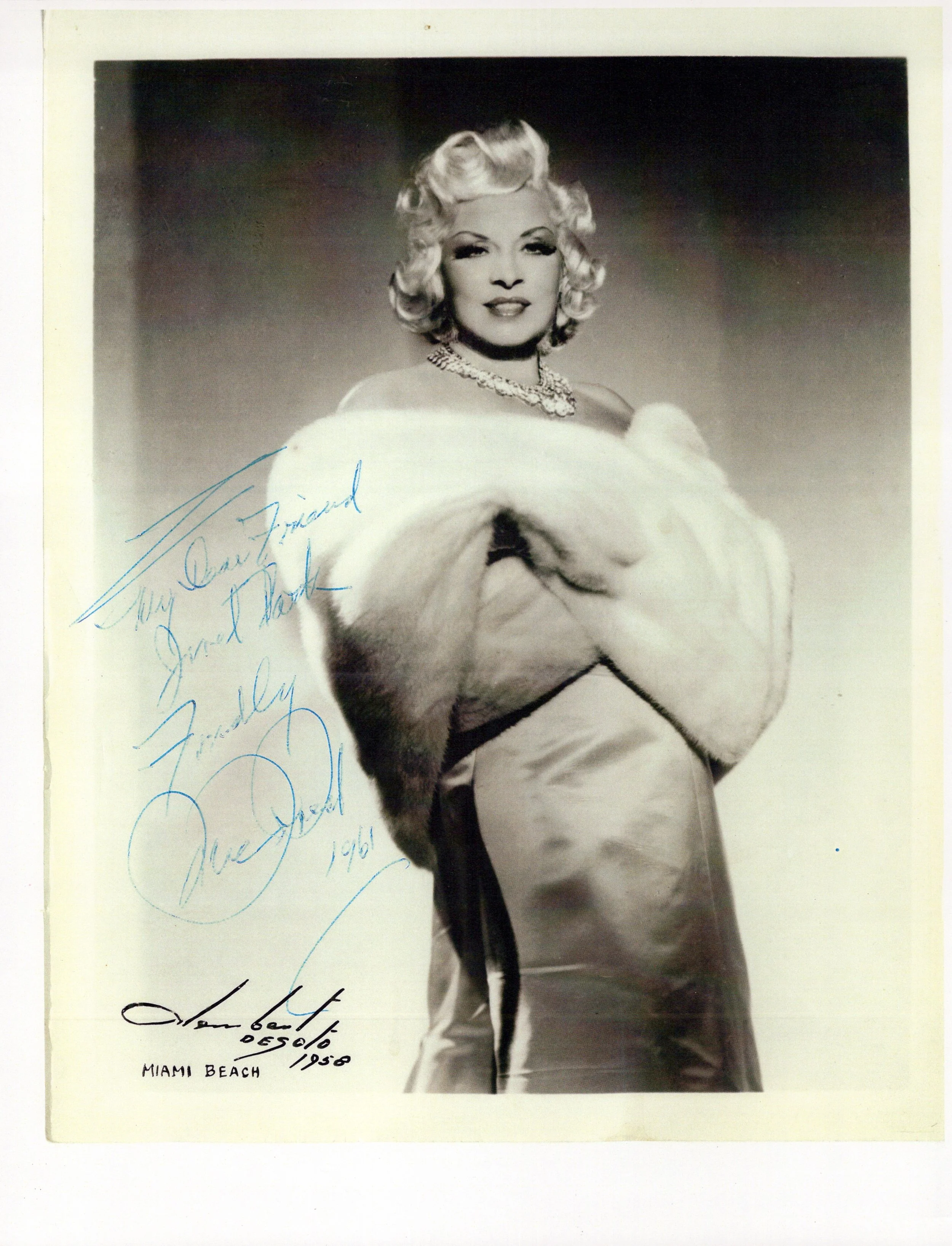 Mae West Signed Autograph 1961