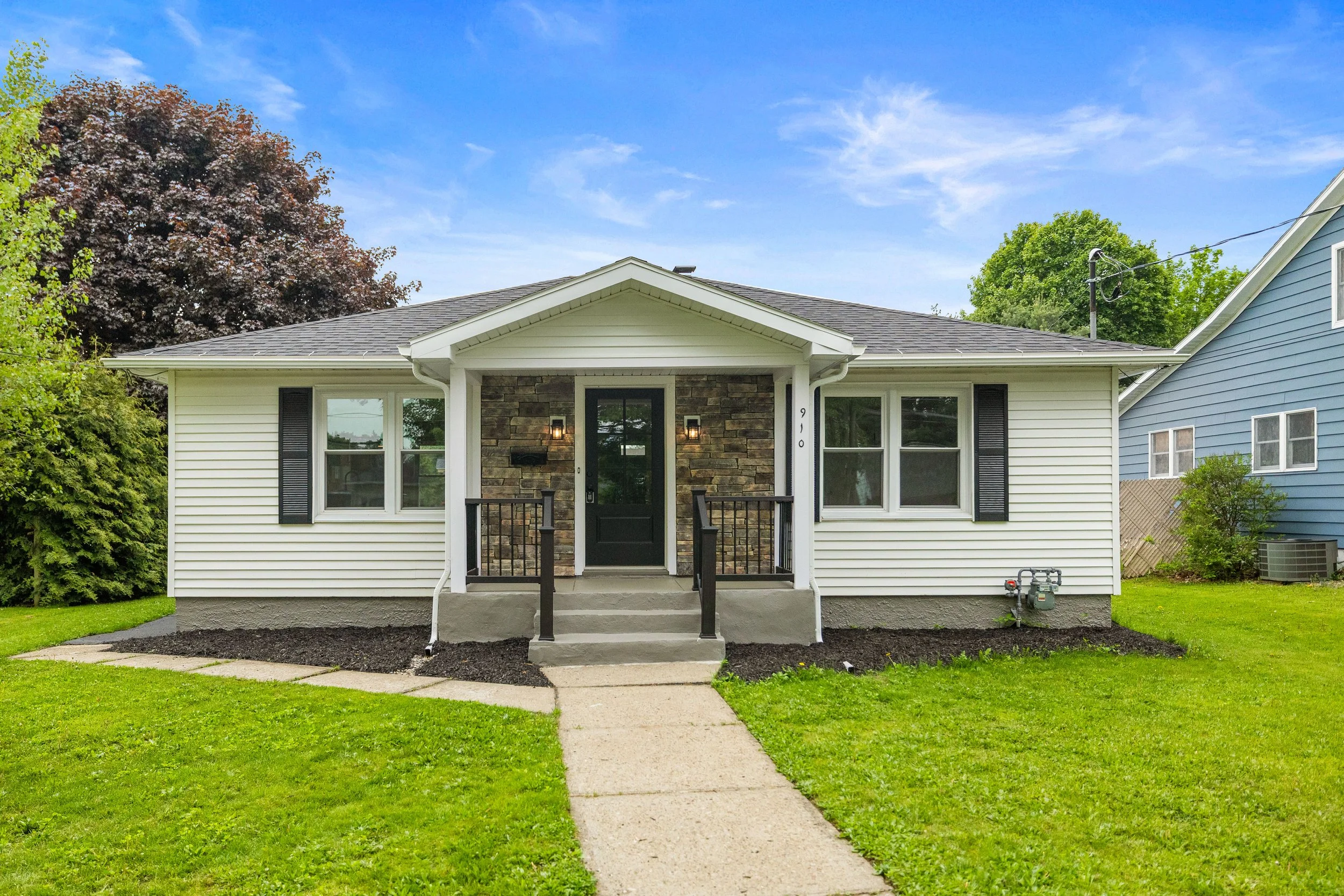 910 McKinley Rd, Rome