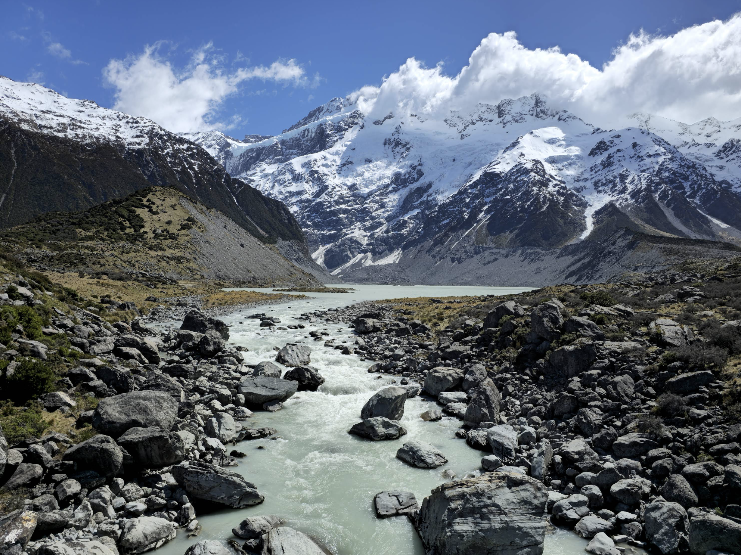 Lace Up: The Best Day Hikes to Do on Your New Zealand Camper Van Trip