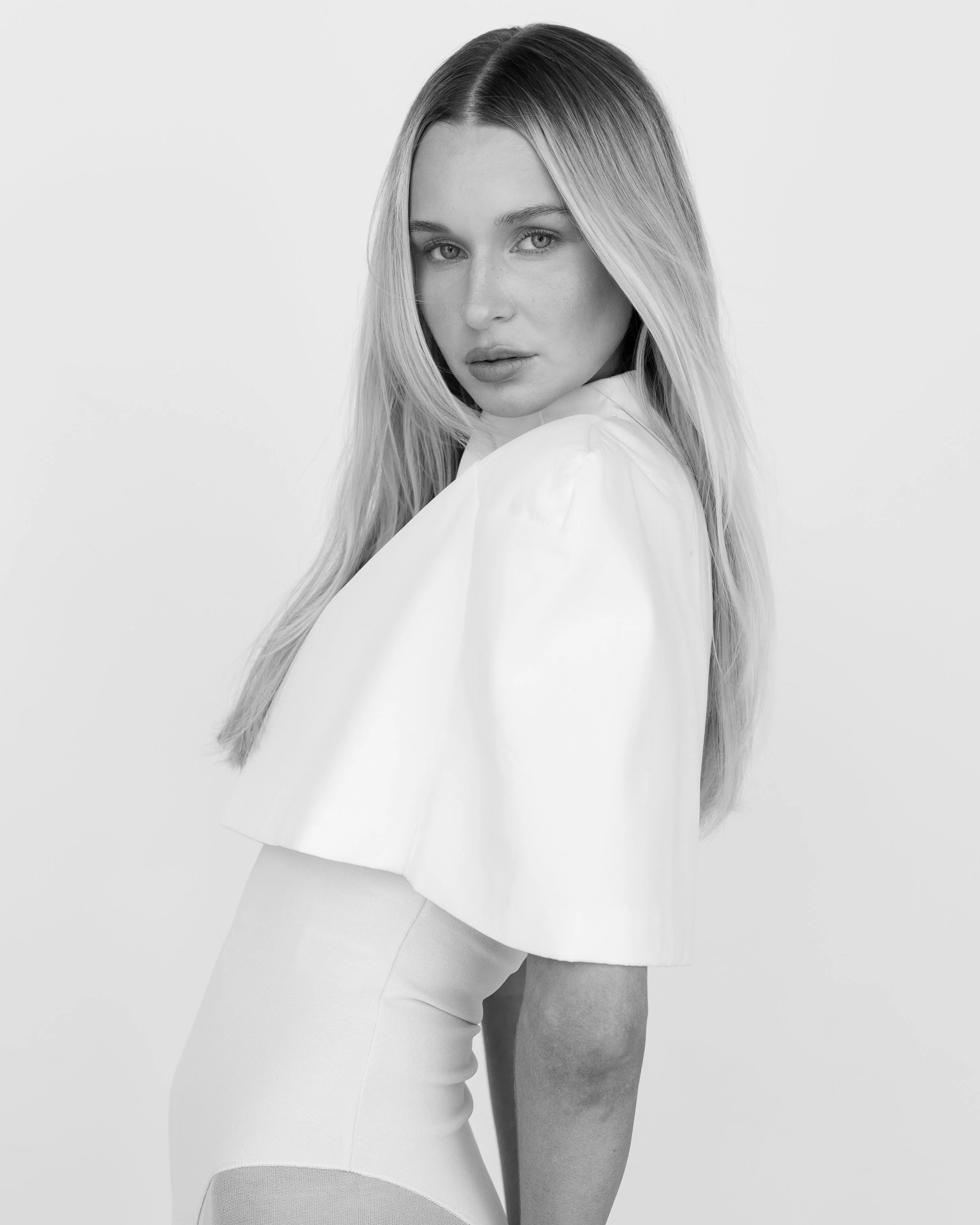 Holly 8.jpg