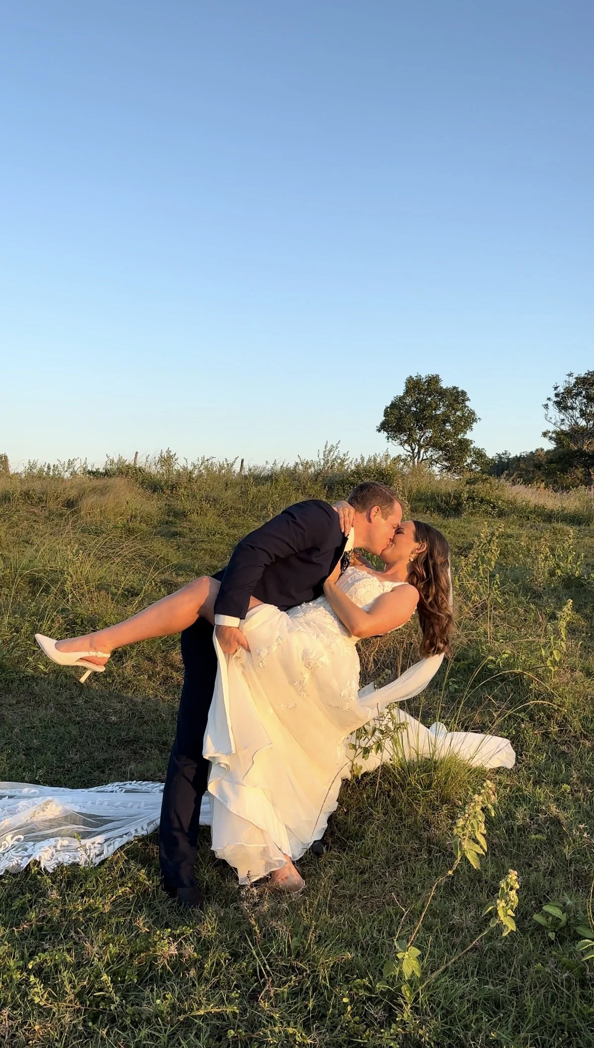  Bride and Groom wedding photos yeppoon content creator 