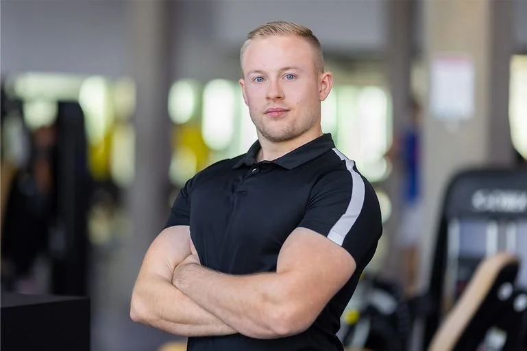 Tobias Malburg. Personal Training Basel. STATERA. STATERA Basel. Health Coach Basel. Fitness Basel. Gesundheit Basel.