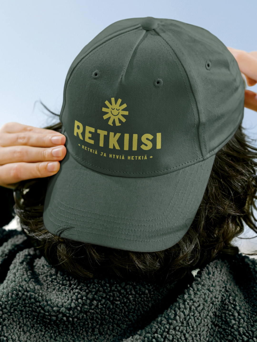 Retkiisi_CaseWWW_lippalakki.png