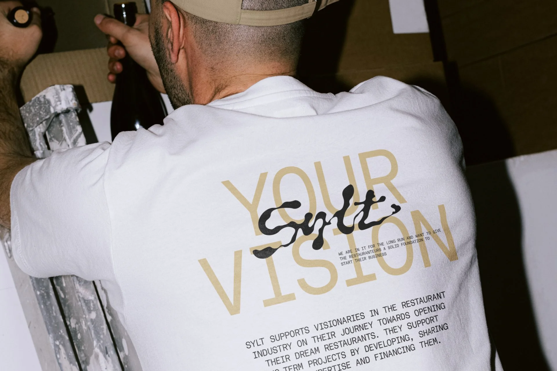 1_sylt_WWW_case_shirt.jpg