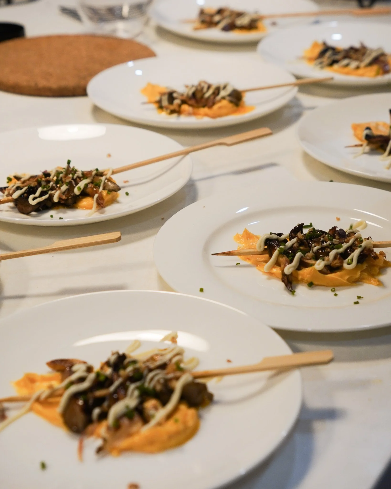 Canapés & Social Dining