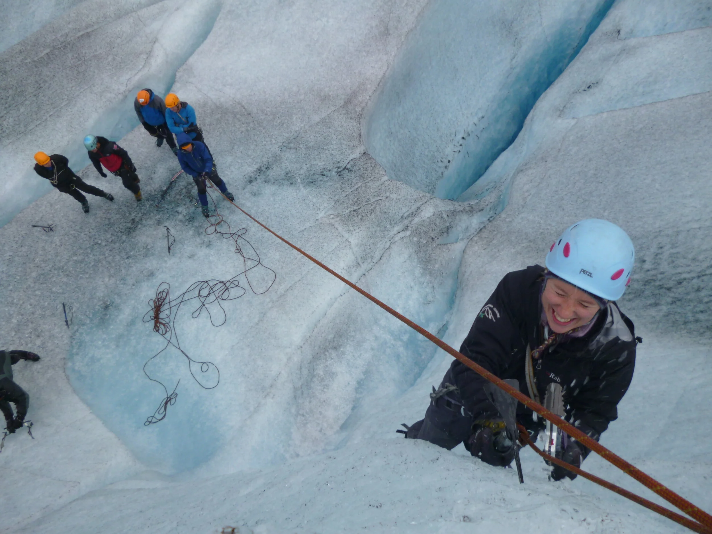 Fylgj 12 studentar på Tunsbergdalsbreen