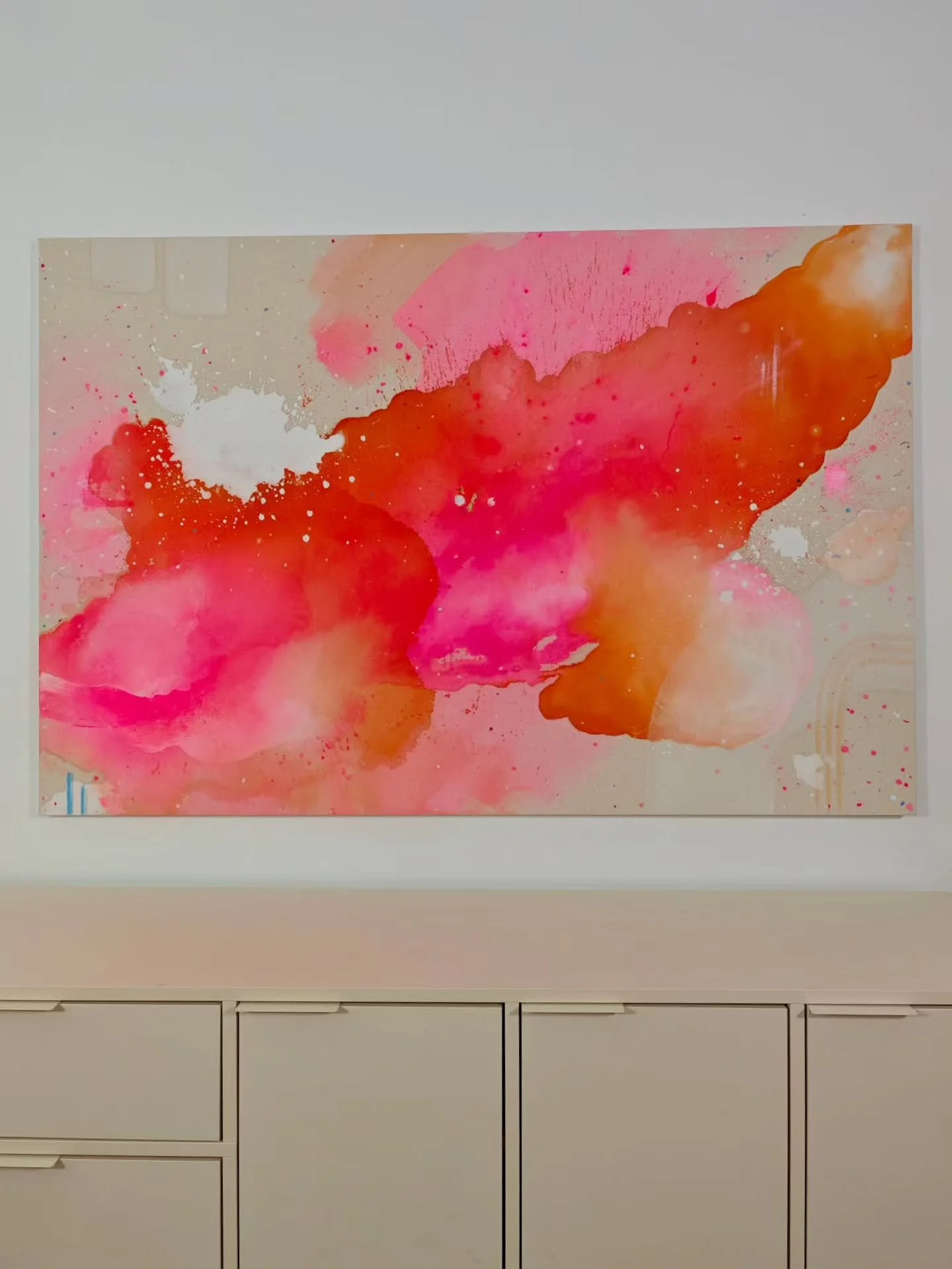 rising sun 
150x100cm
2026

I painted this picture with a really touching movie my brother had recommended to me, still fresh in my mind. It served as a renewed reminder to cherish the here and now, and to find joy in the many beautiful things in lif