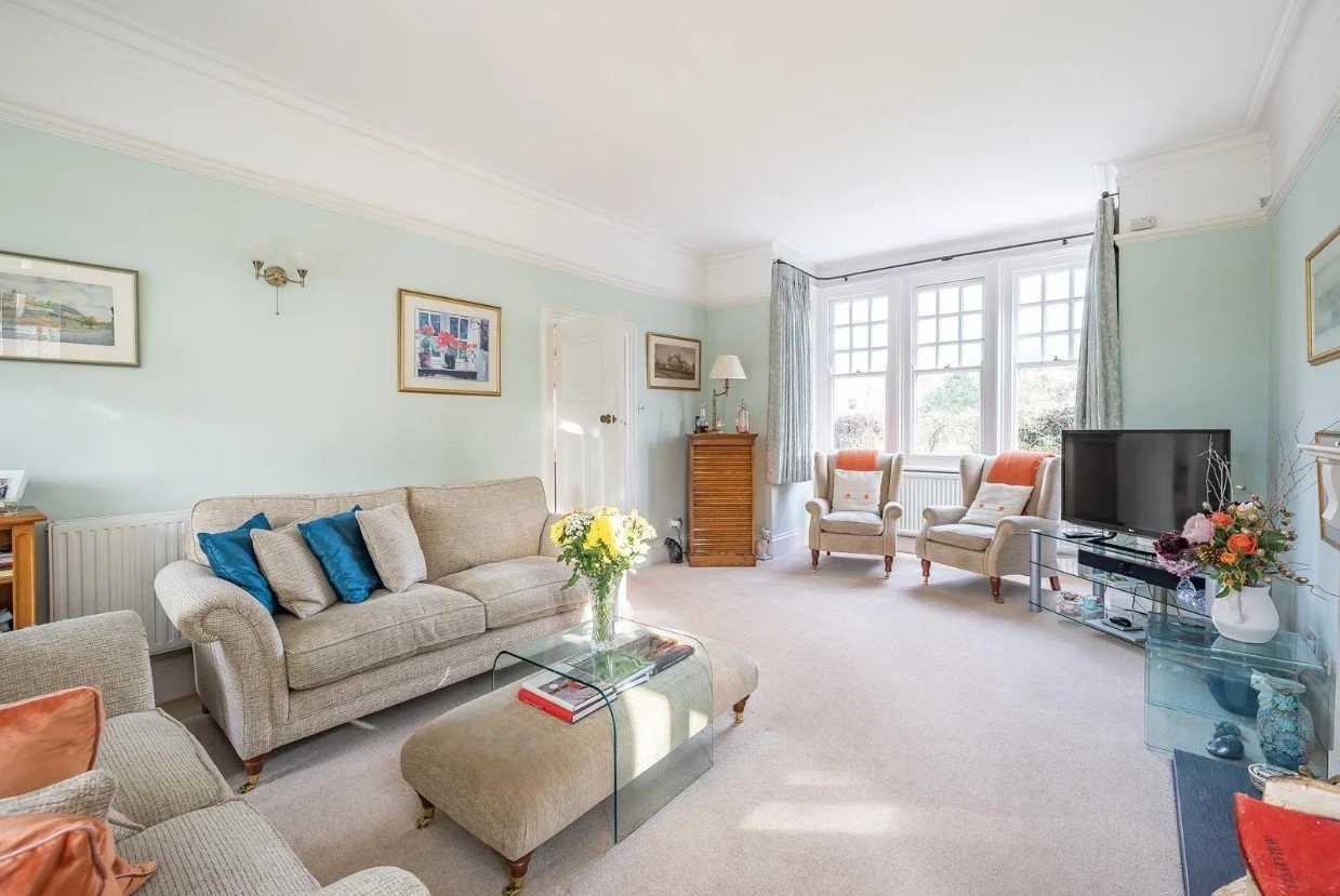 Rumbow Cottage 8.jpg