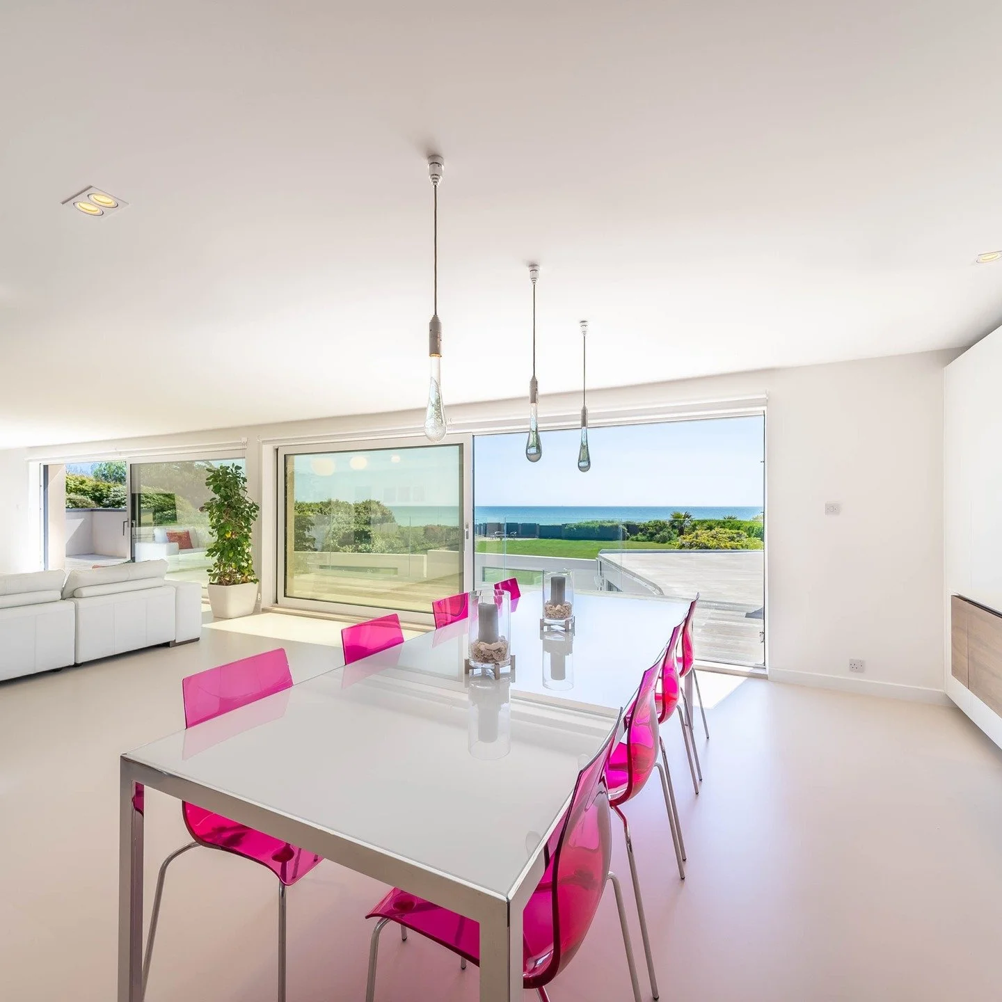 Ever wondered what actually adds value to a home?

It&rsquo;s not always the big renovations. Sometimes it&rsquo;s the small things that make the biggest difference:

✨ Fresh, neutral paint
✨ Good lighting (natural wins every time)
✨ A well-kept fron