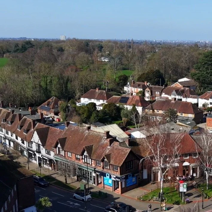Discover Cheam 🌿🏡

A sought-after village with timeless charm, Cheam offers the perfect balance of peaceful living and excellent connectivity. With its picturesque village centre, historic surroundings, and a great selection of shops, caf&eacute;s,