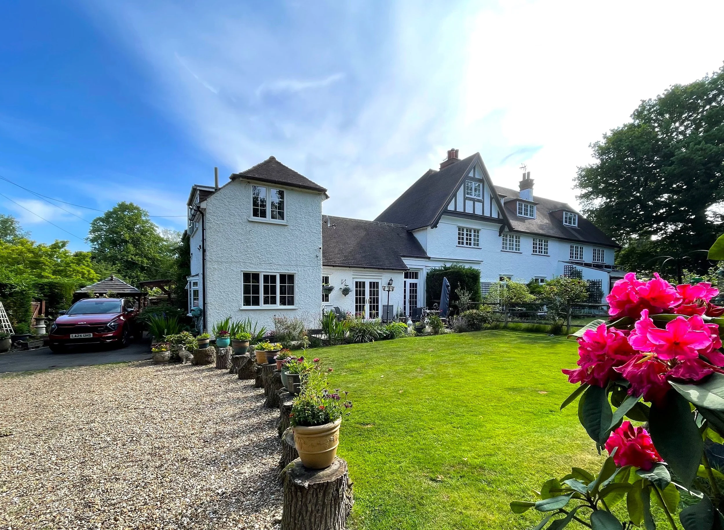 Lower Kingswood, 3 Beds, £699,000