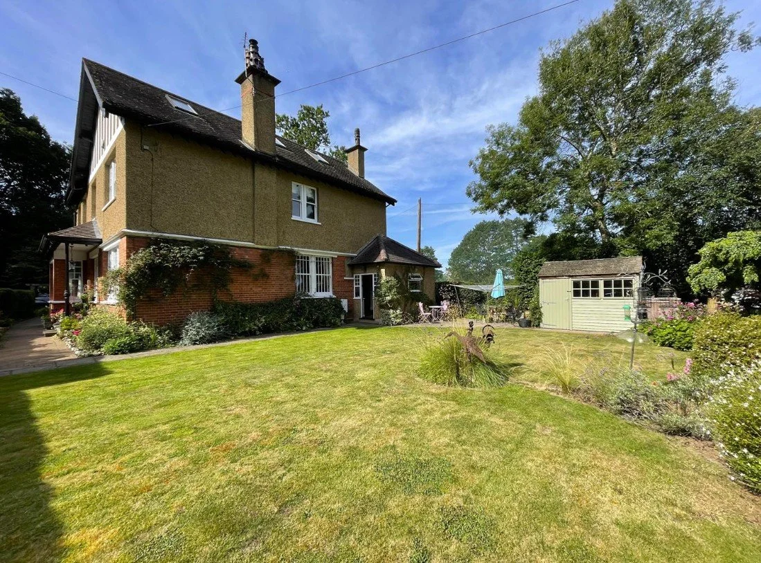 Rumbow Cottage 10.jpg