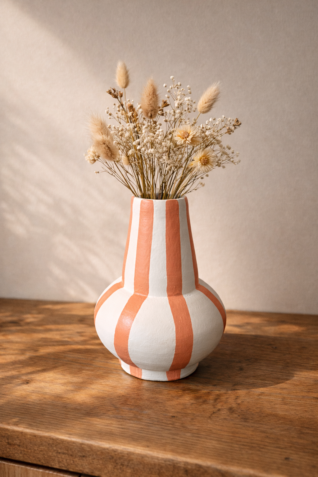 Vase Coral en décoration intérieure ambiance chaleureuse et naturelle