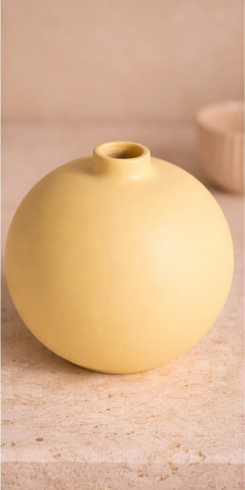Vase en céramique portugaise Lua Sol jaune fait main