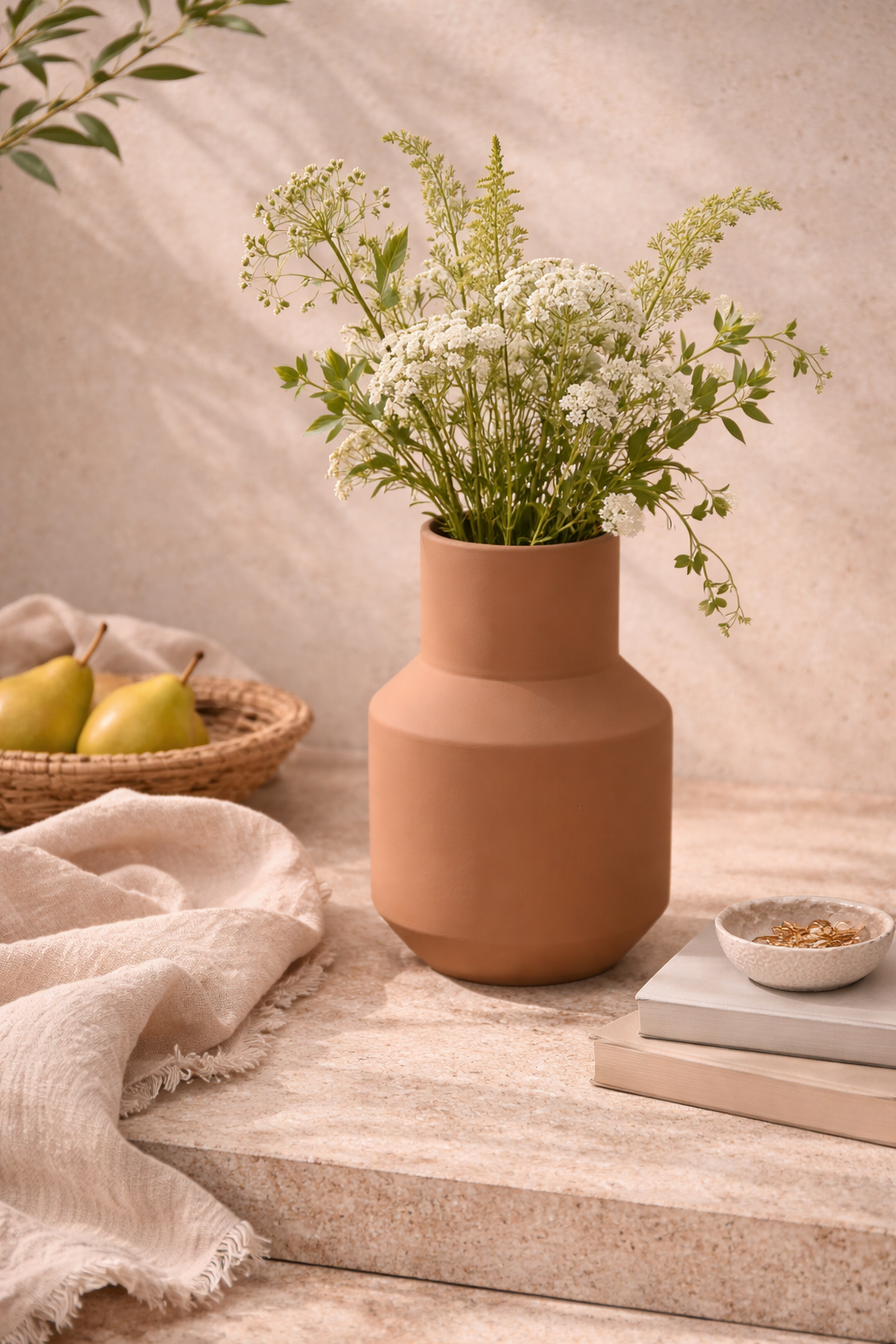 Vase Areia Marron en décoration intérieure ambiance chaleureuse et naturelle