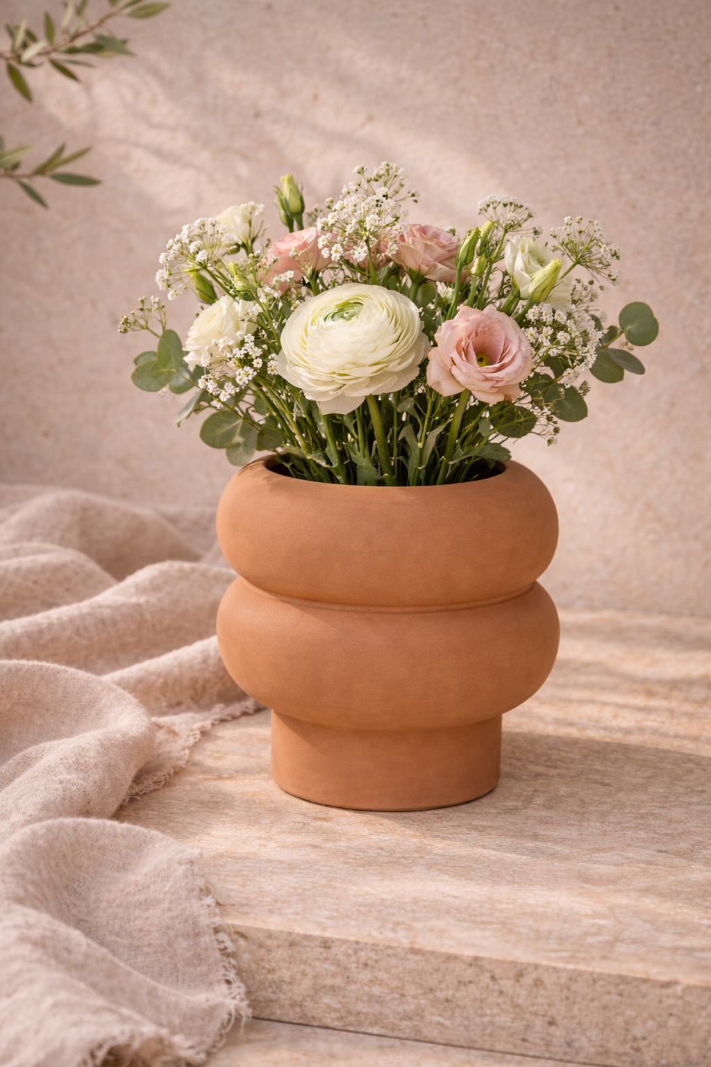 Vase Onda en décoration intérieure ambiance chaleureuse et naturelle