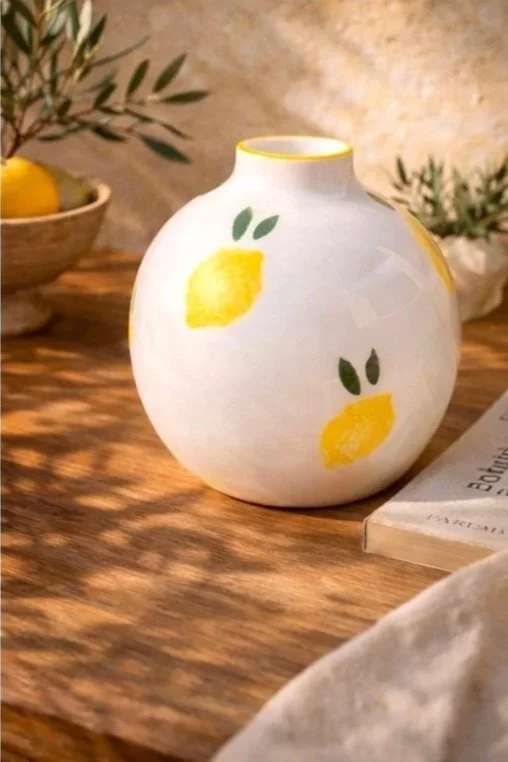 vase-ceramique-portugais-citron-ambiance.jpg