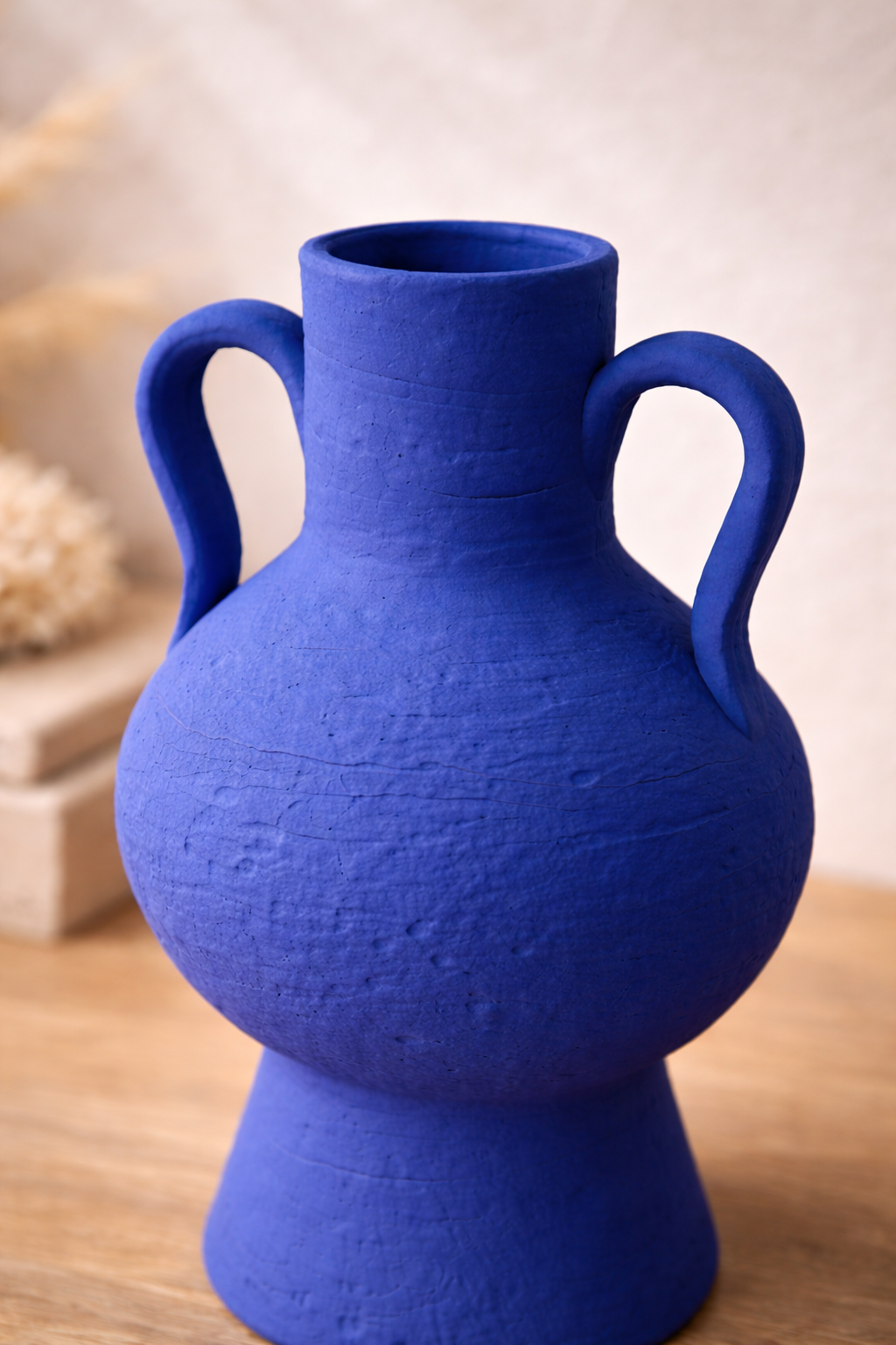 Vase Mar Brisa bleu en céramique portugaise volume généreux et texture mate