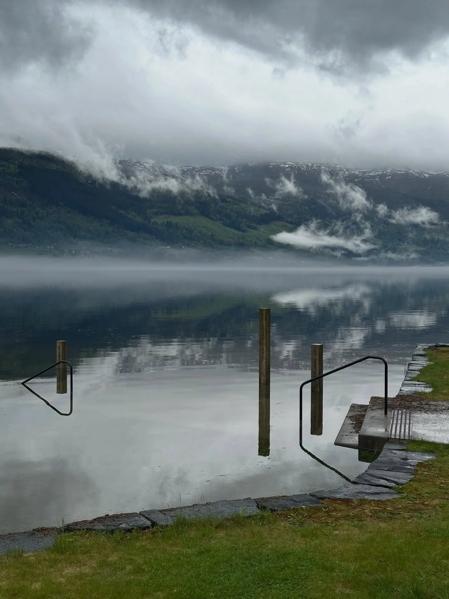 Der natur og arkitektur m&oslash;tes, kan det skapes de fineste kunstverk&hellip;

#landskapsarkitektur #kunst #milj&oslash;psykologi #natur #flom