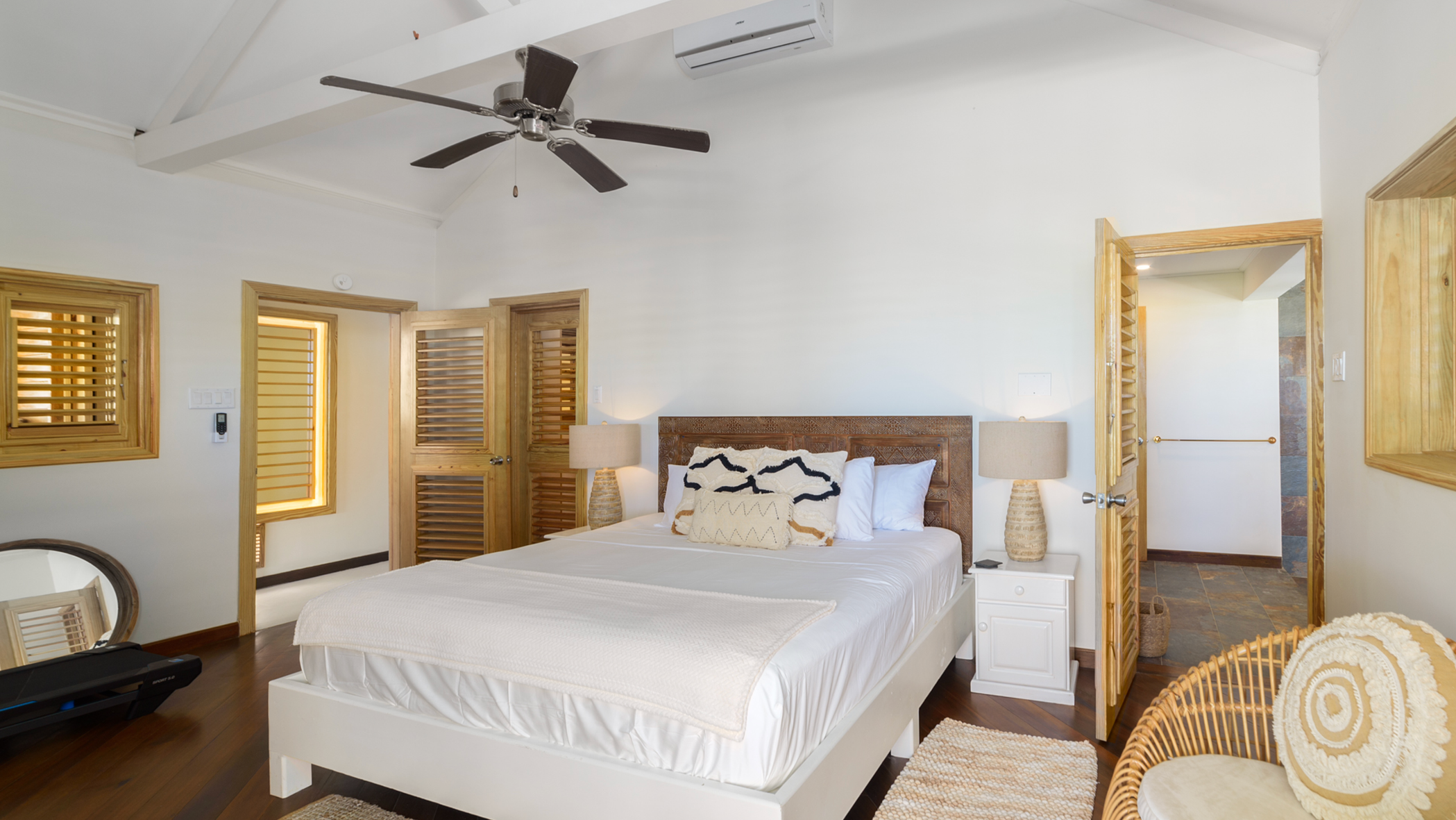 Bright and spacious bedrooms inspired by Balinese design, your stay will leave you feeling balanced and zen.