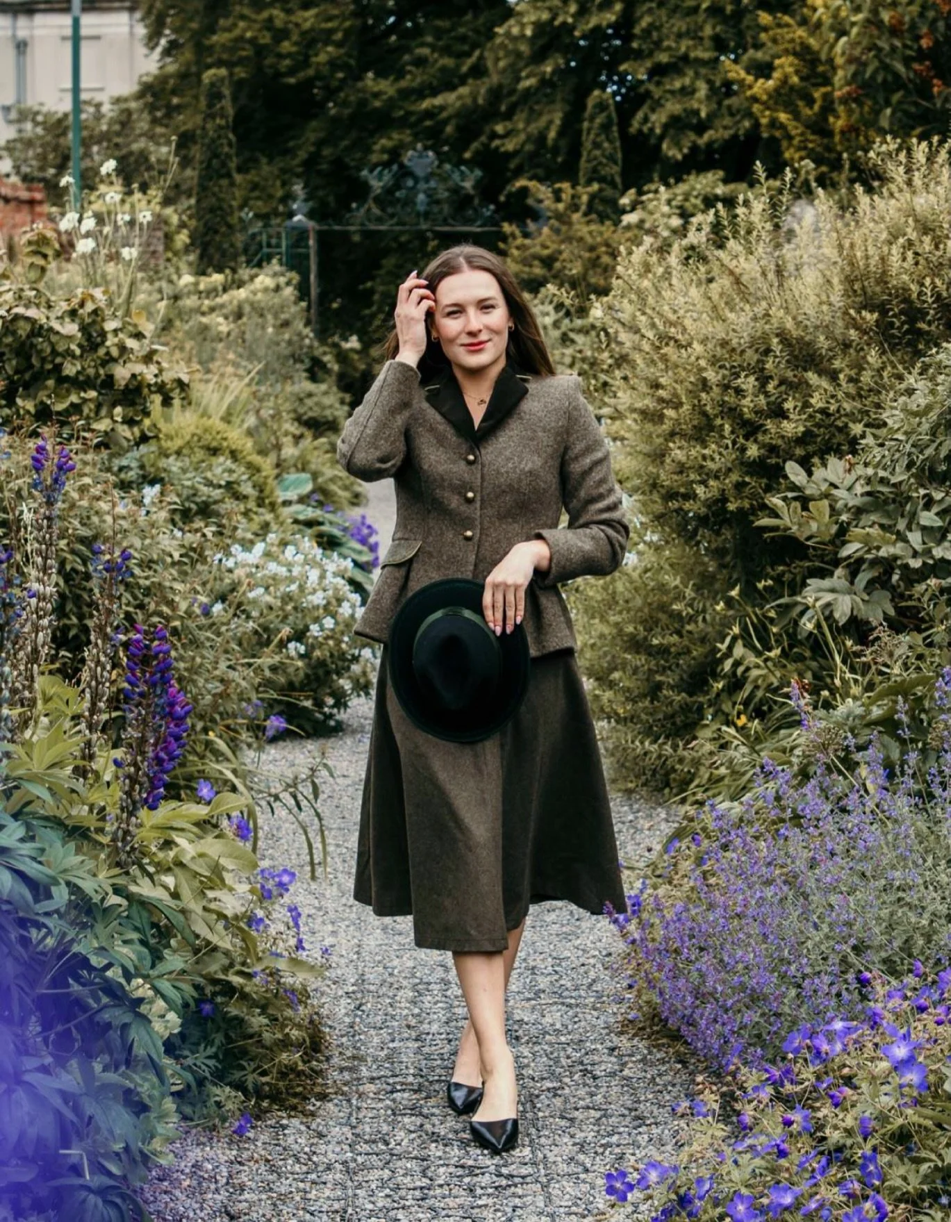 Just a girl waiting for spring 🌸🌼