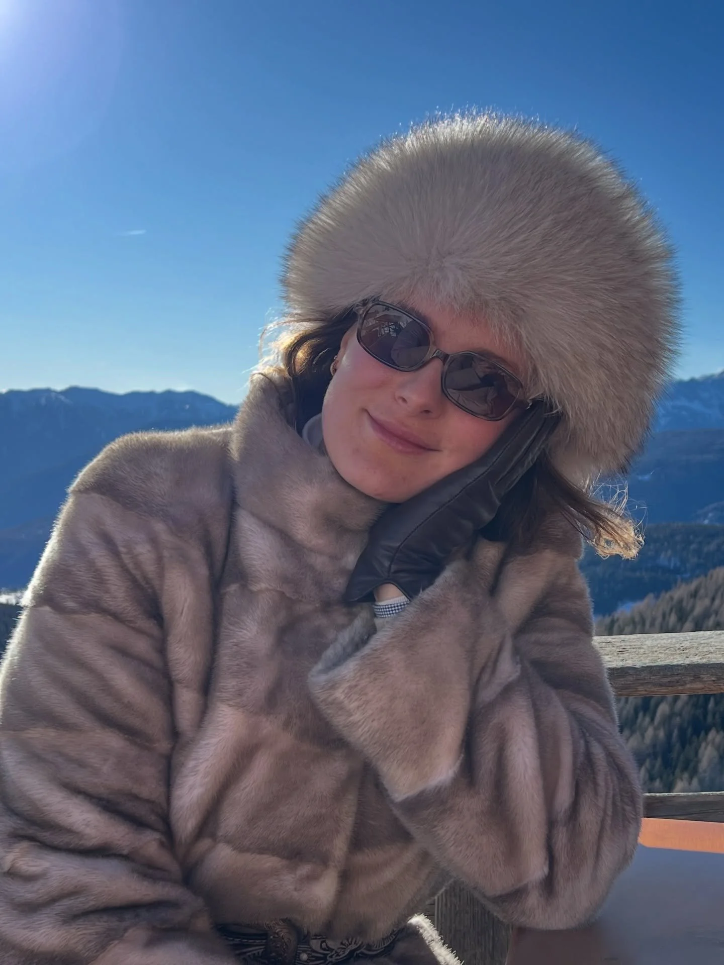 ❄️🐻&zwj;❄️ can&rsquo;t decide what I enjoy more - mountains or sea, but both make me happier then any city ever.