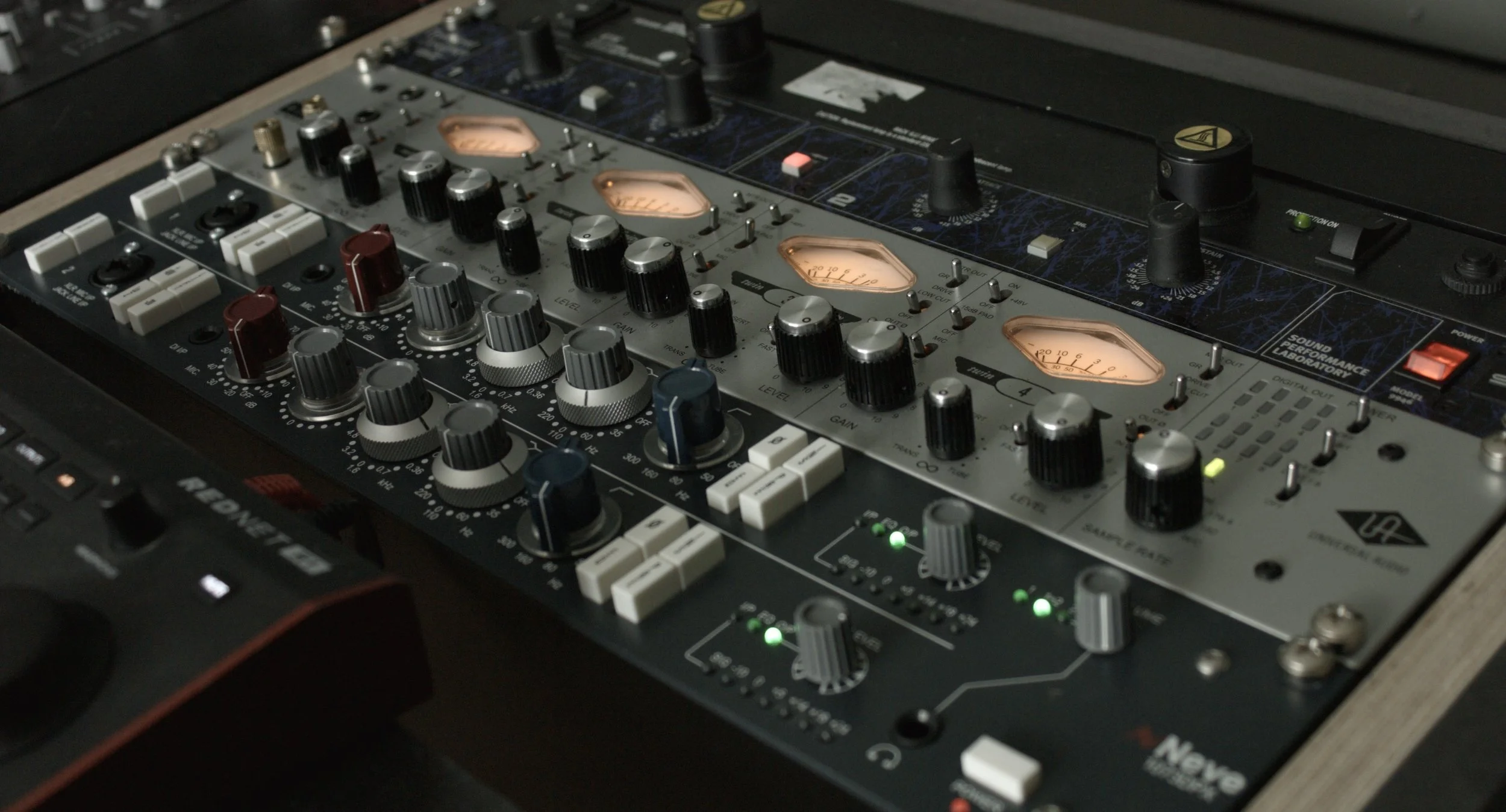 Vocal Recording Engineer