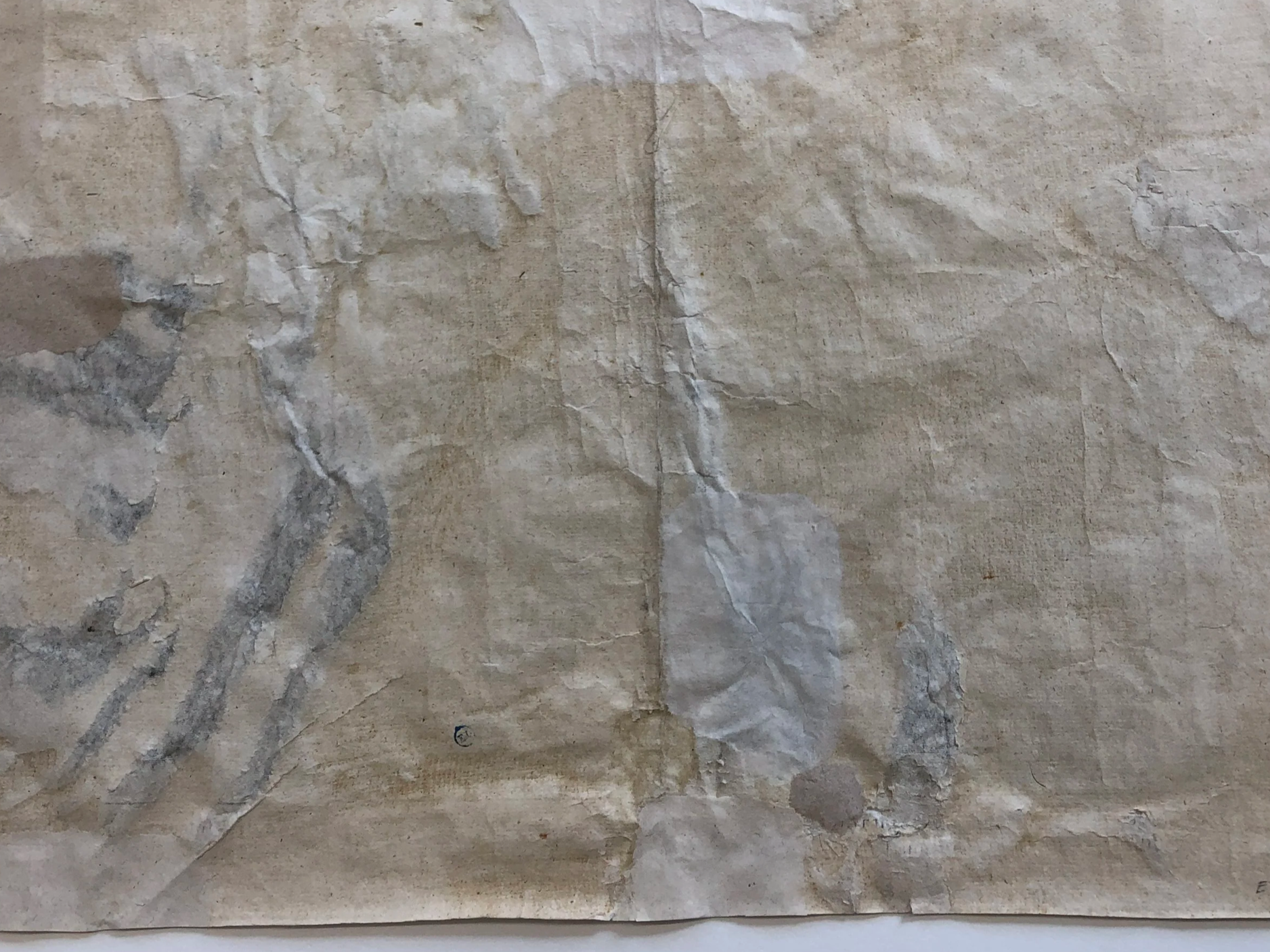 Gamla lagningar som bidrar till ojämnhet i pappret