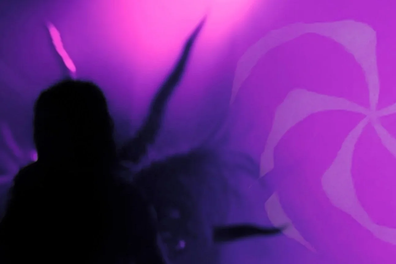 Zheani, Zand, Buttress