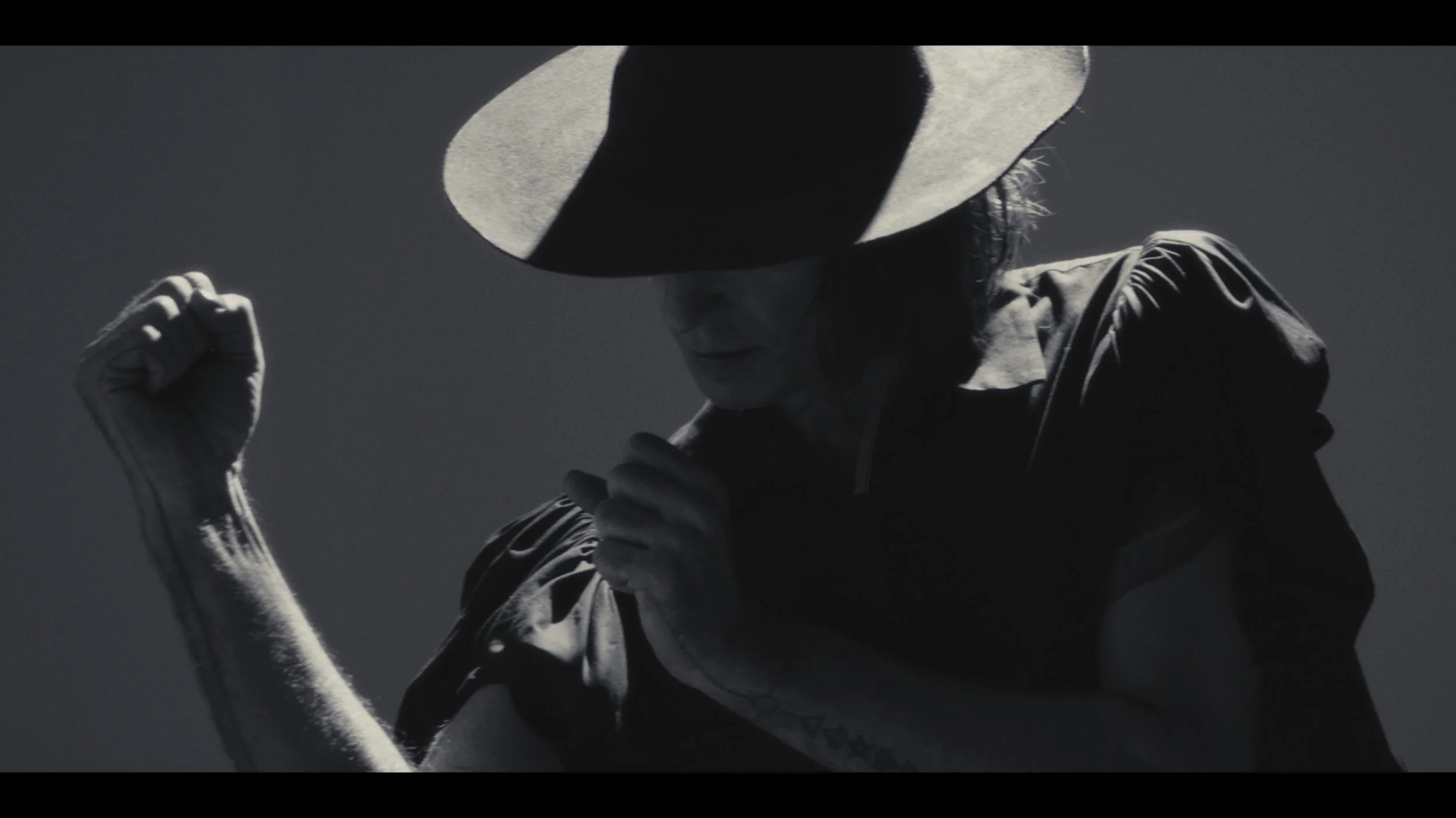 STILLS FROM THE CHASE MUSIC VIDEO WITH NES - BY MALEKTHUG X KAIBLN 