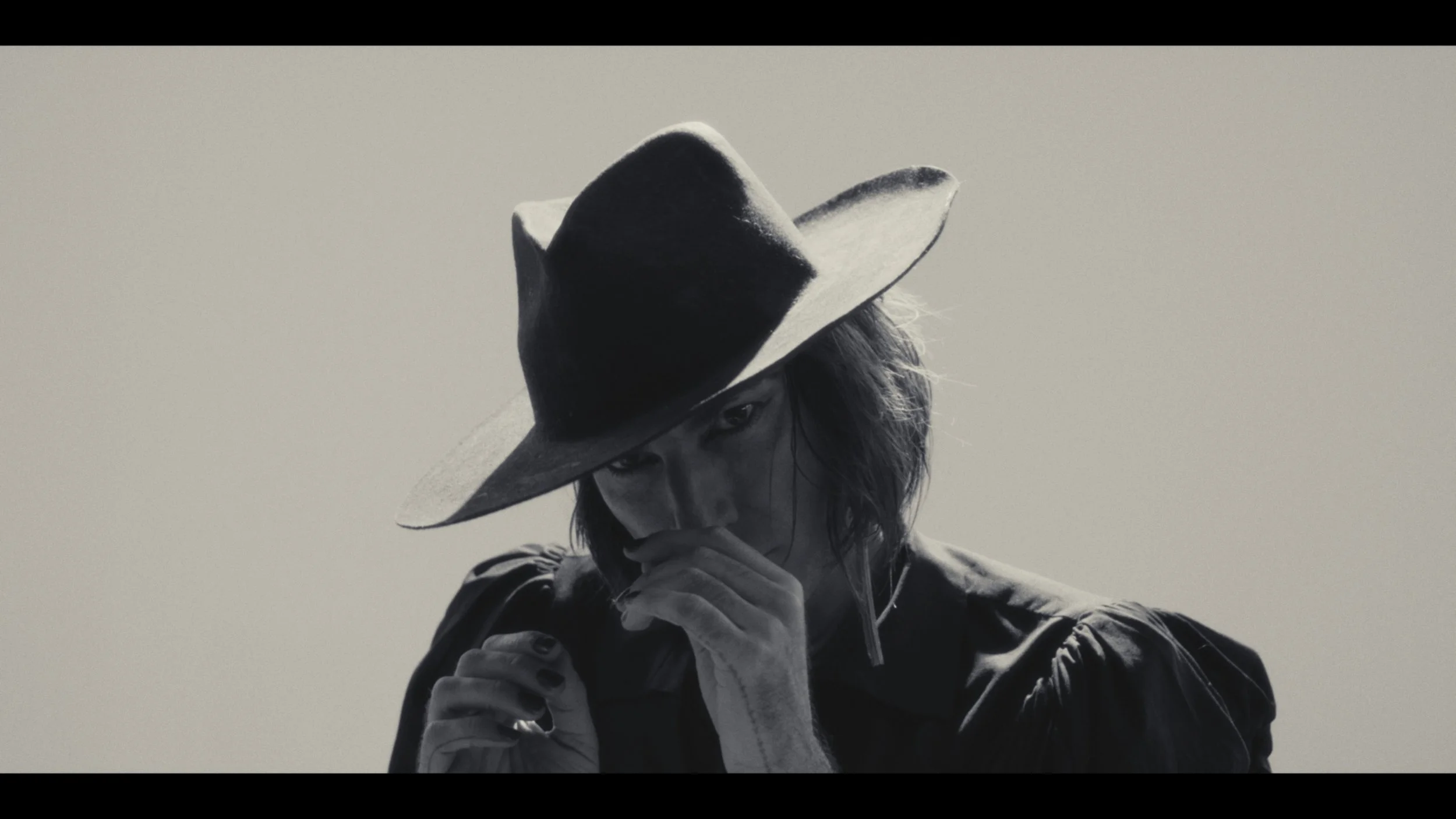 STILLS FROM THE CHASE MUSIC VIDEO WITH NES - BY MALEKTHUG X KAIBLN 