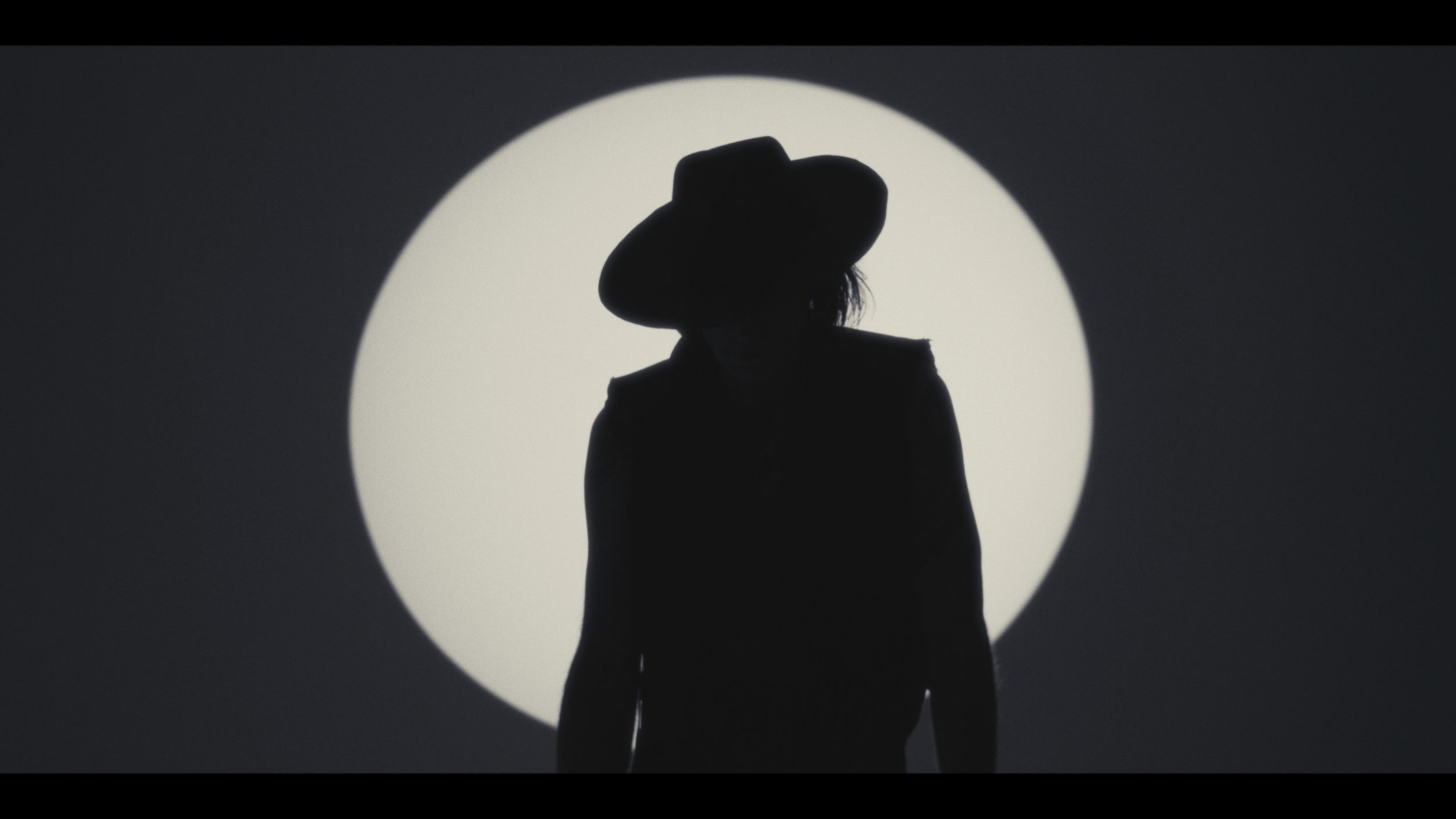 STILLS FROM THE CHASE MUSIC VIDEO WITH NES - BY MALEKTHUG X KAIBLN 