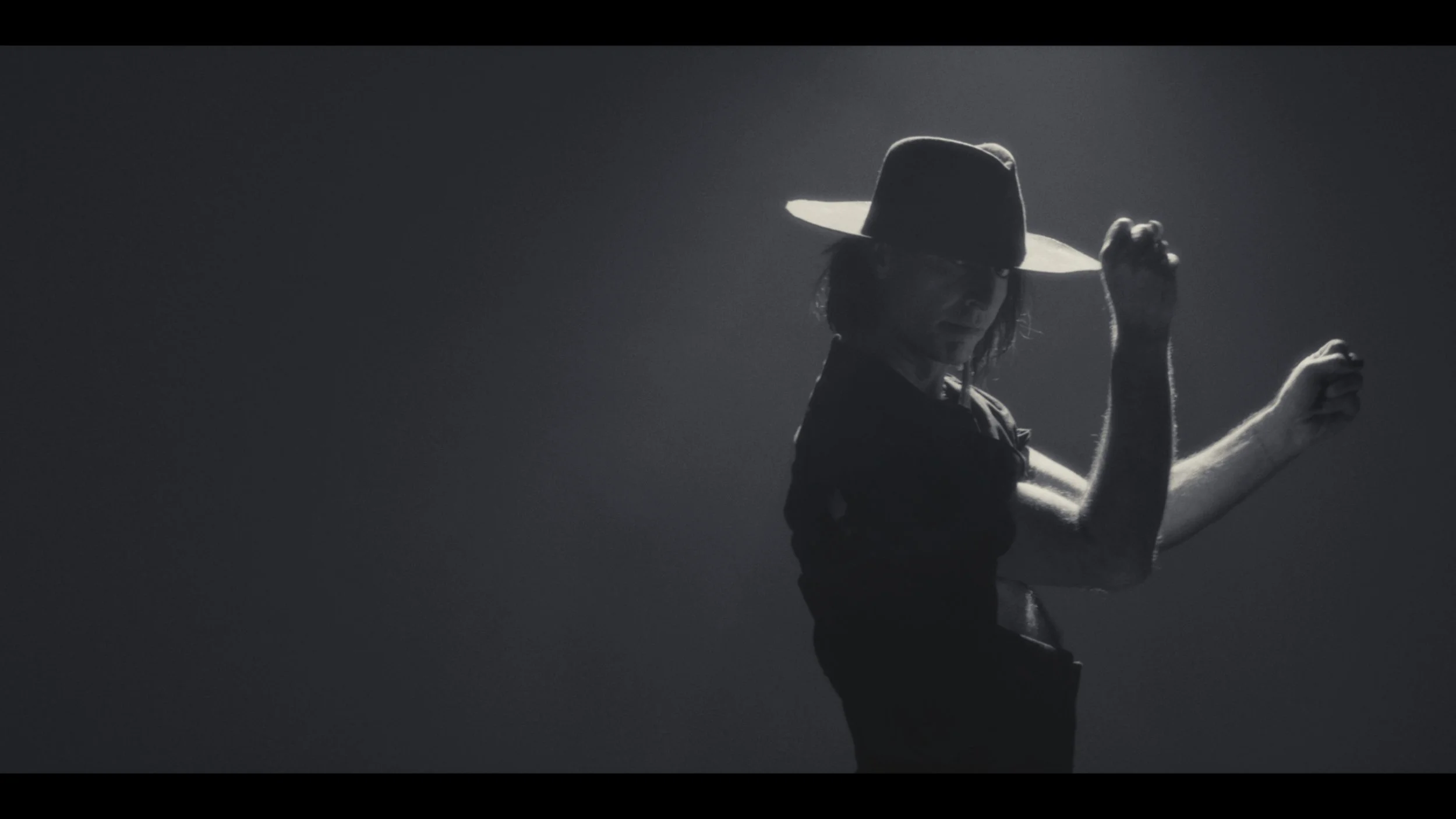 STILLS FROM THE CHASE MUSIC VIDEO WITH NES - BY MALEKTHUG X KAIBLN 