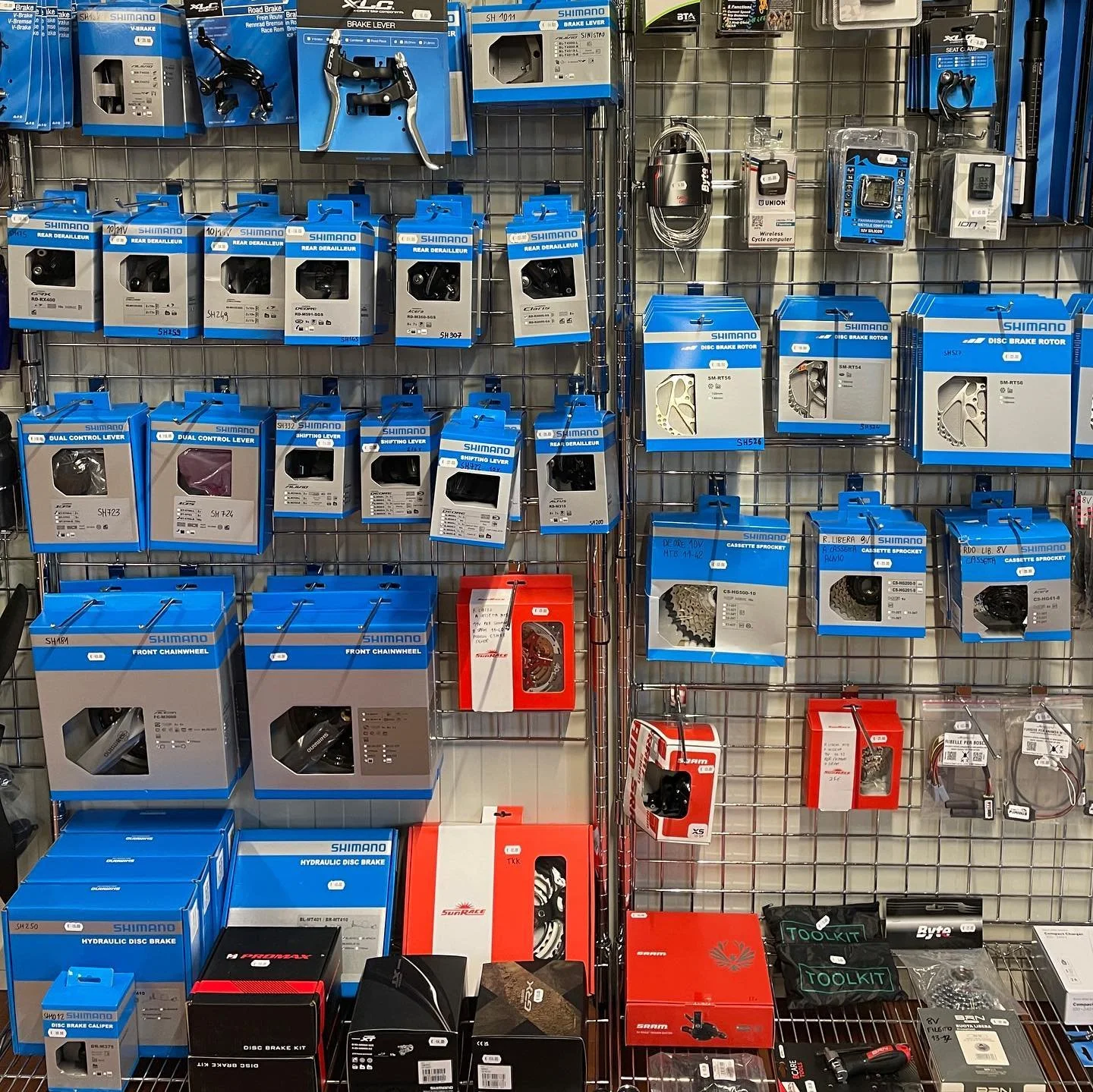 Vendita ricambi Shimano a Parma