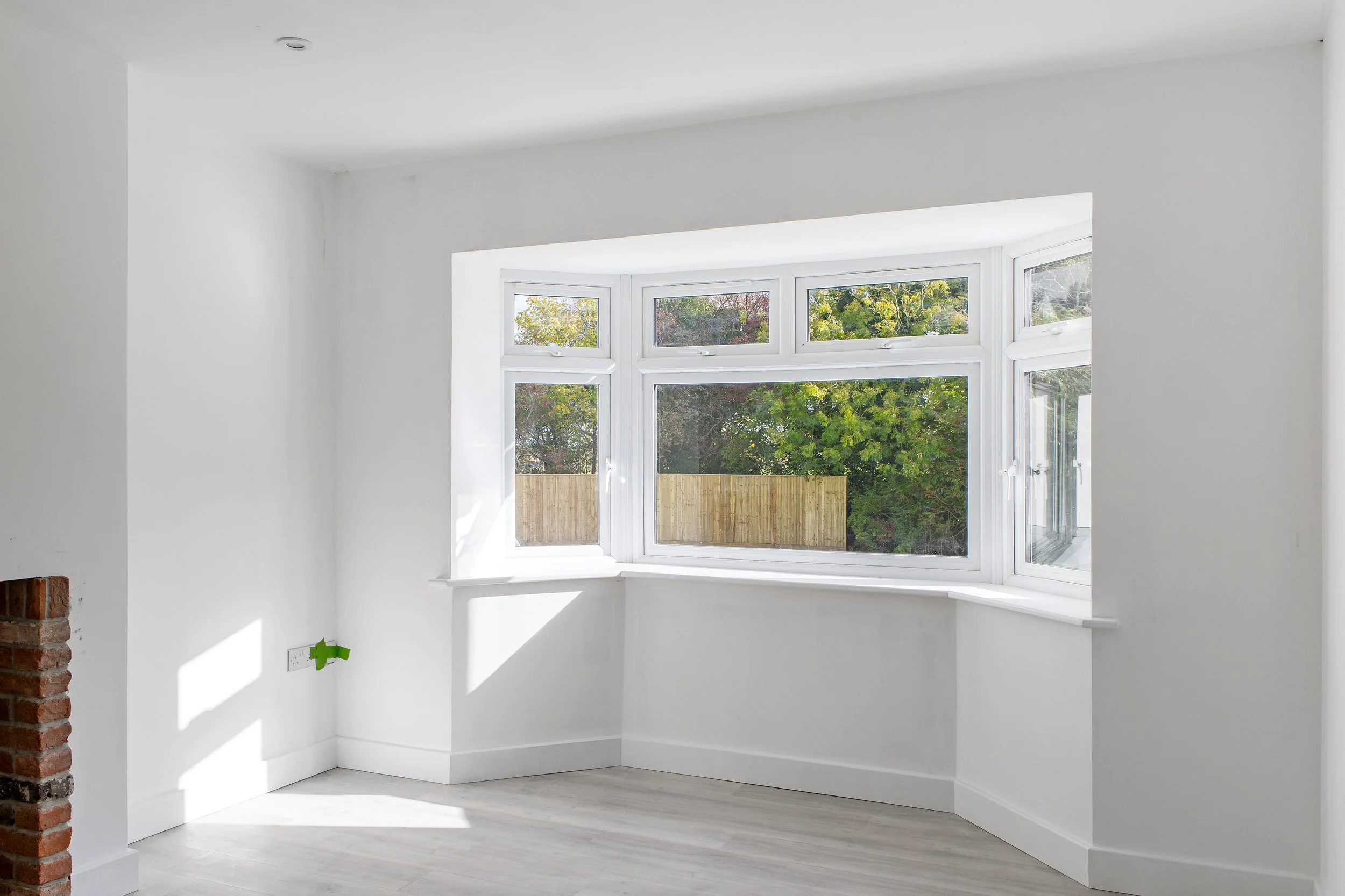 basingstoke-new-property-lounge-bay-window.jpg