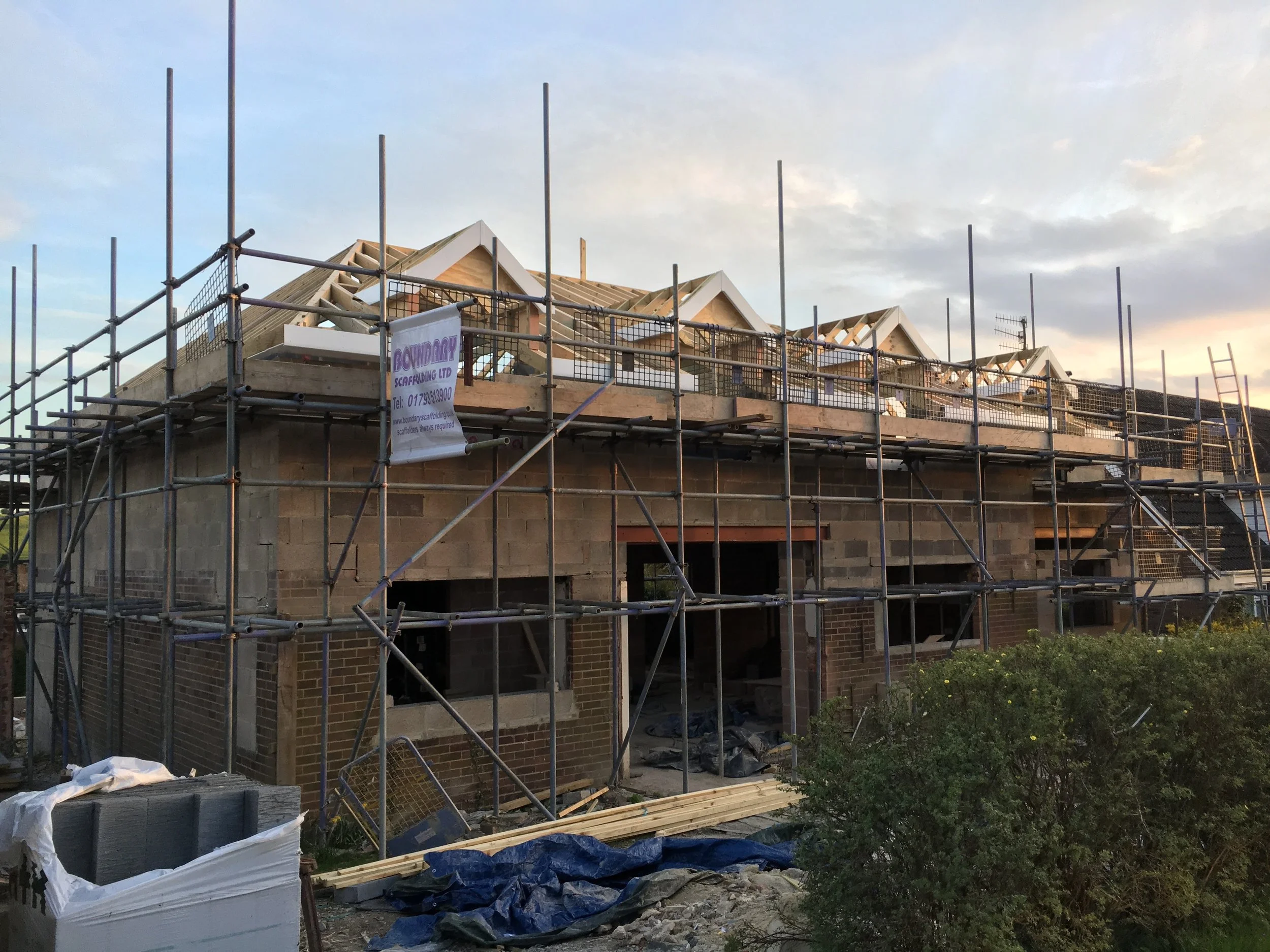scaffold-roof-trusses-marlborough.JPG