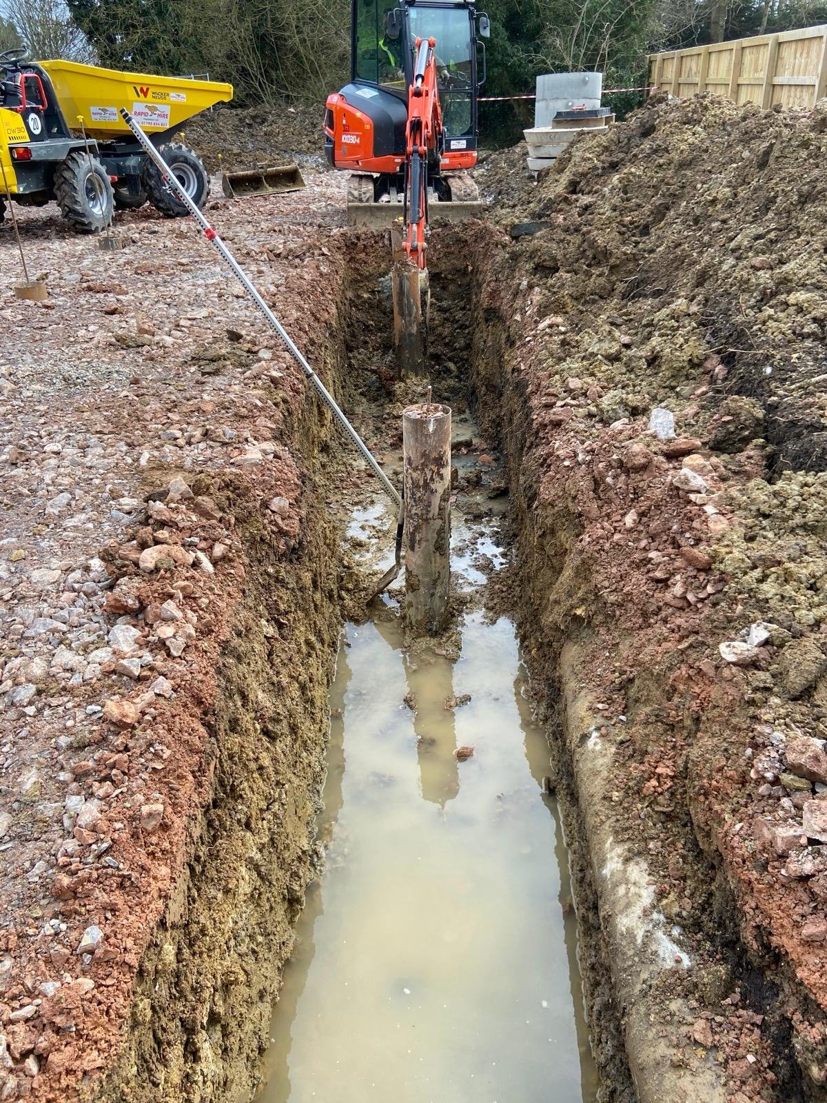 poured-concrete-foundation-swindon.jpeg