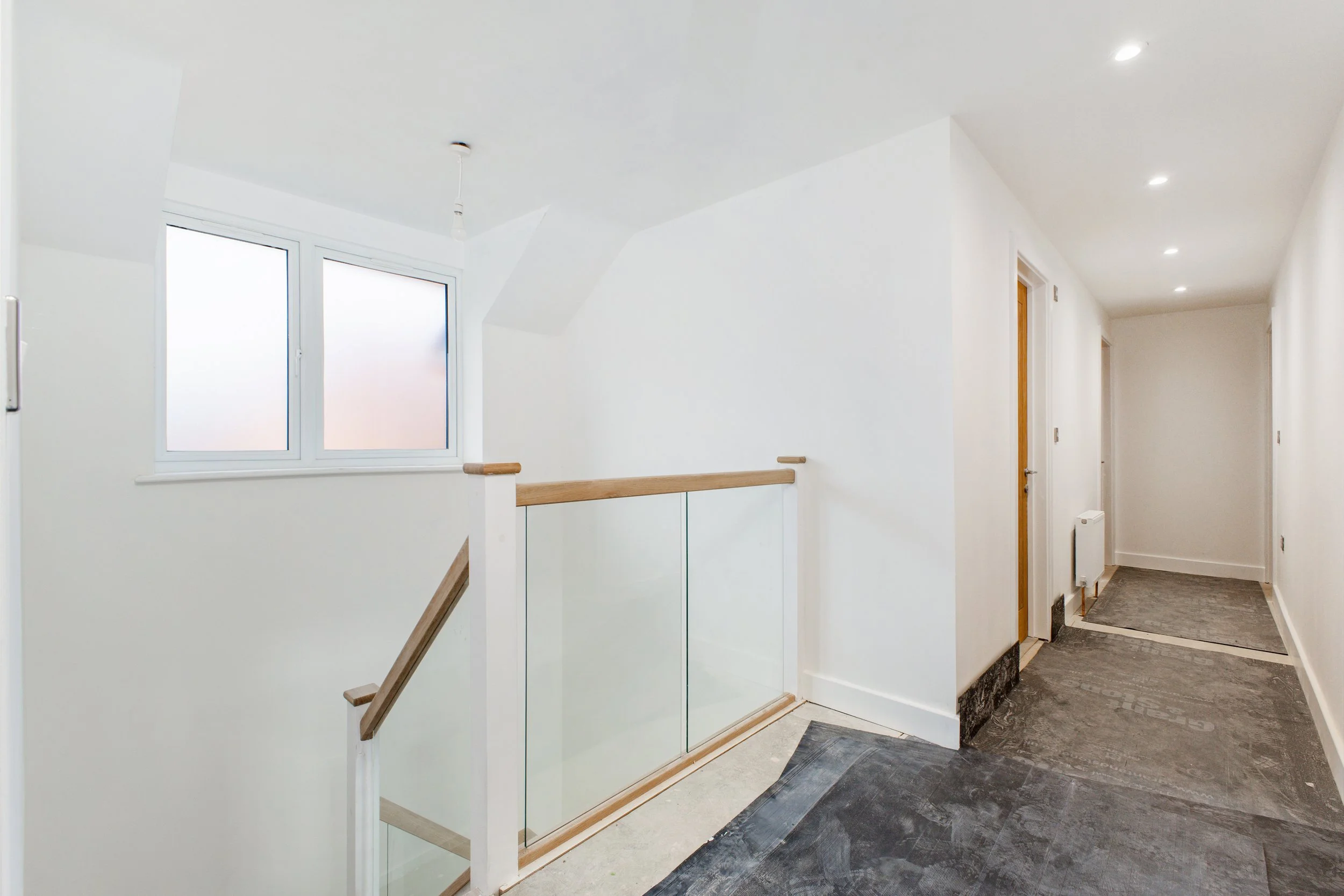 basingstoke-new-build-landing-stairs.jpg