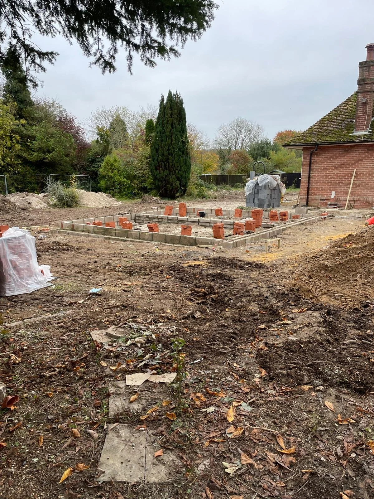 ground-bricks-lay-out-ready.jpg