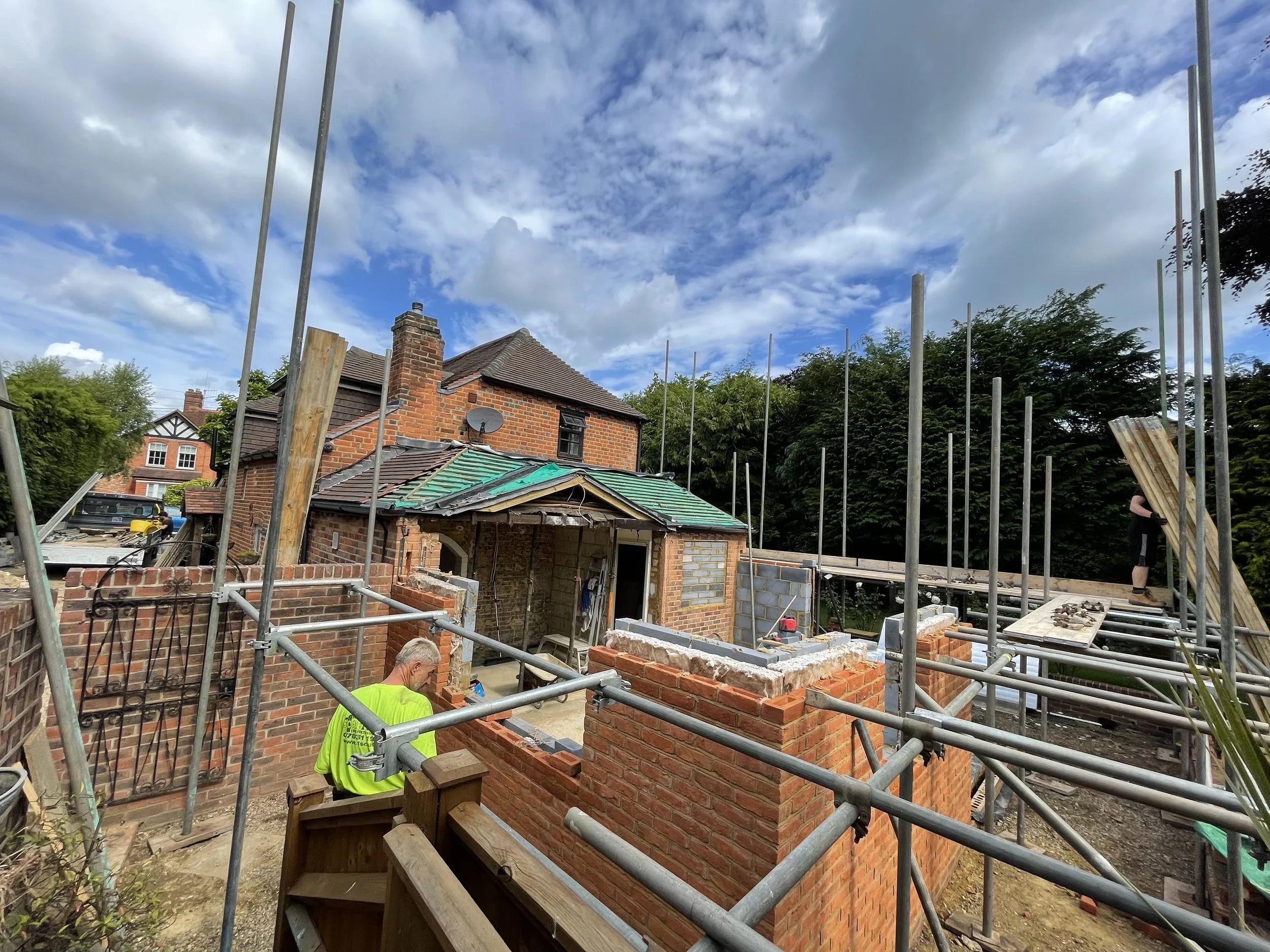 extension-scaffolding-ascot.jpeg