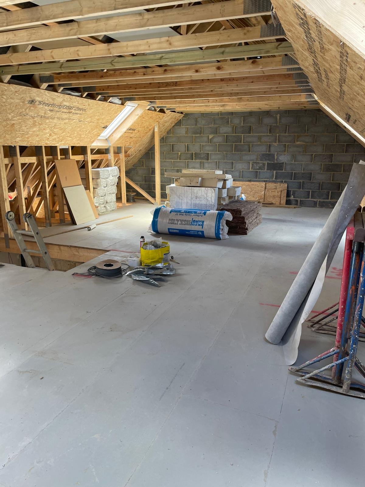 loft-conversion-roof-trusses-wiltshire.jpg