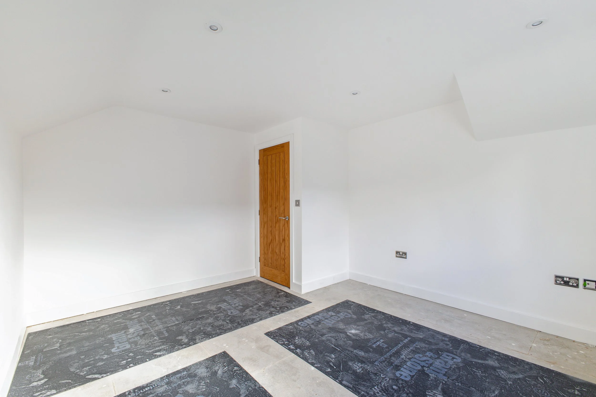 basingstoke-new-property-built-by-brunel-court-bedroom.jpg