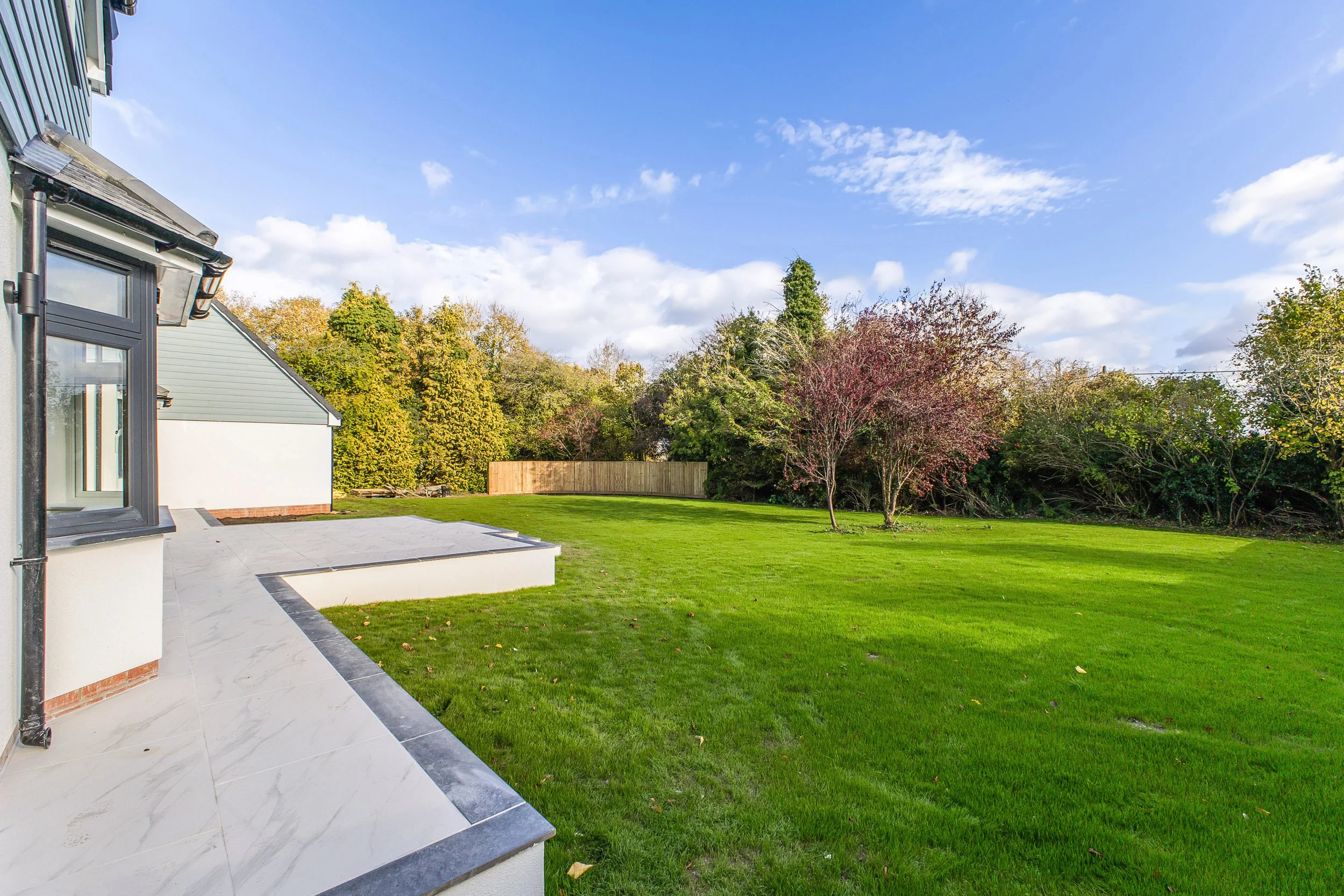 manor-road-sherborne-property-garden-basingstoke.jpg